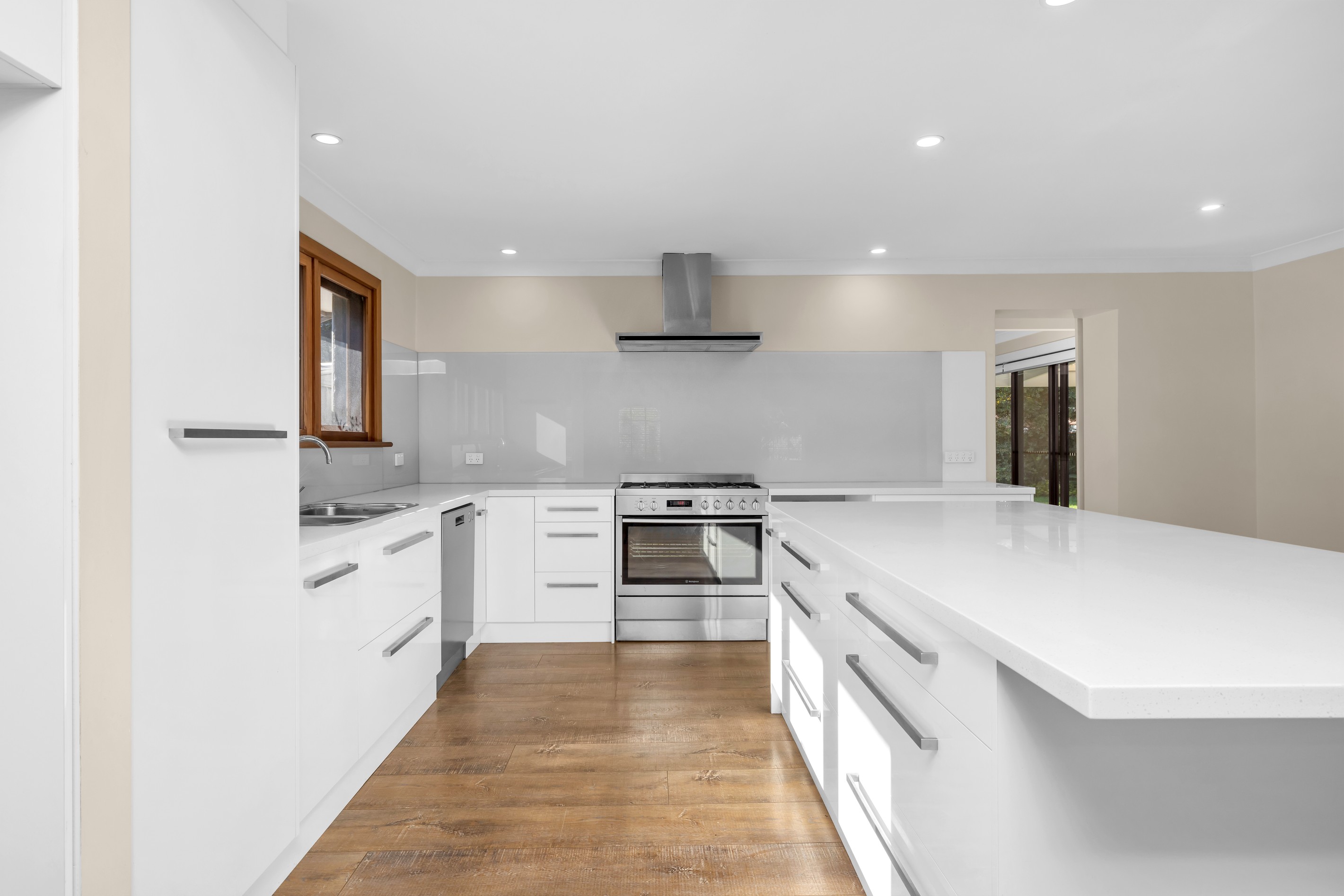 20 White Cedar Drive, Castle Hill, NSW 2154
