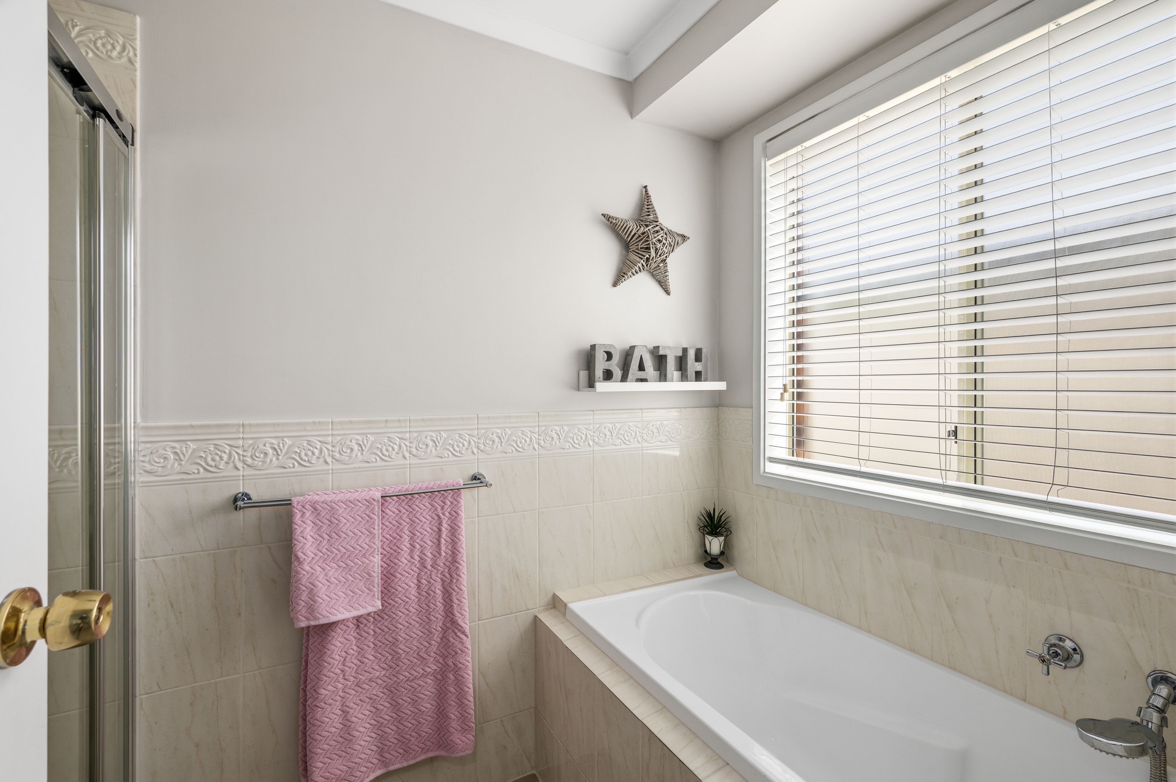 15 Stern Road — photo 21 of 26