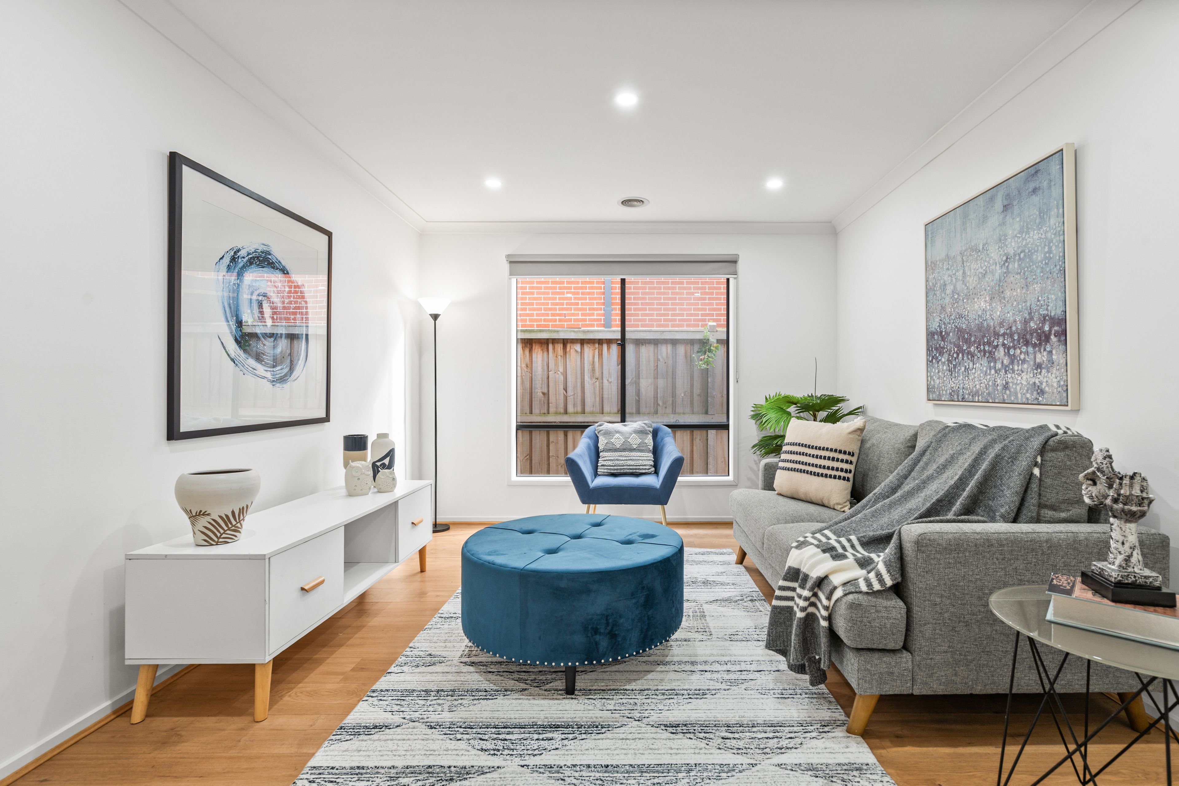 10 Maverick Crescent, Clyde North, VIC 3978