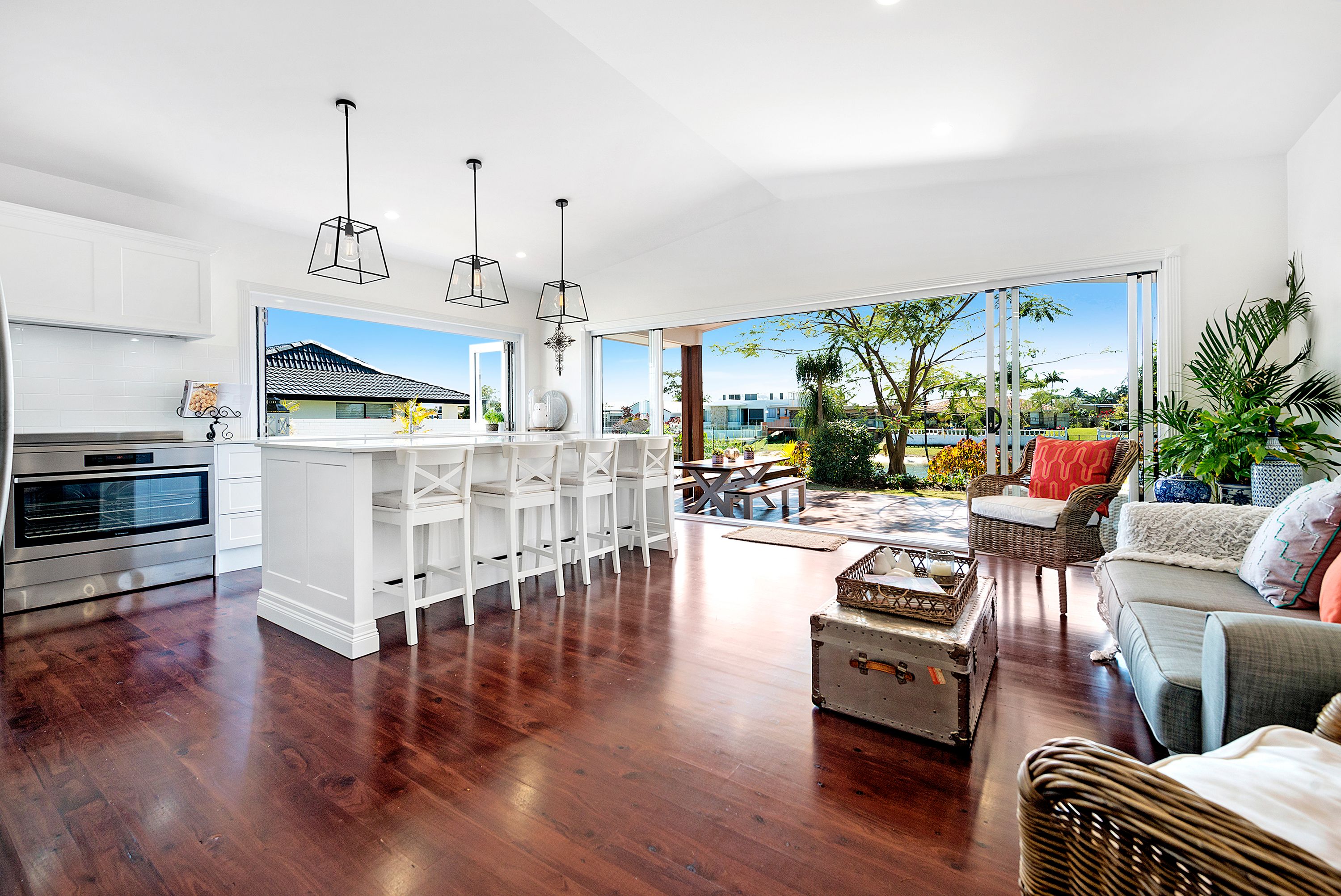 3 Cypress Drive West, Broadbeach Waters QLD 4218