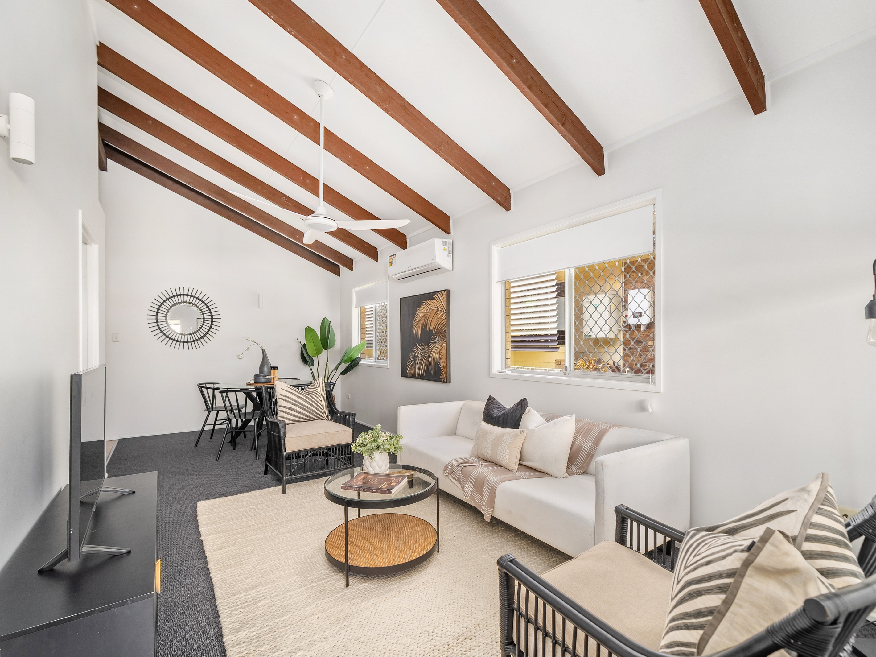 15 Mcaneny Street, Redcliffe, QLD 4020