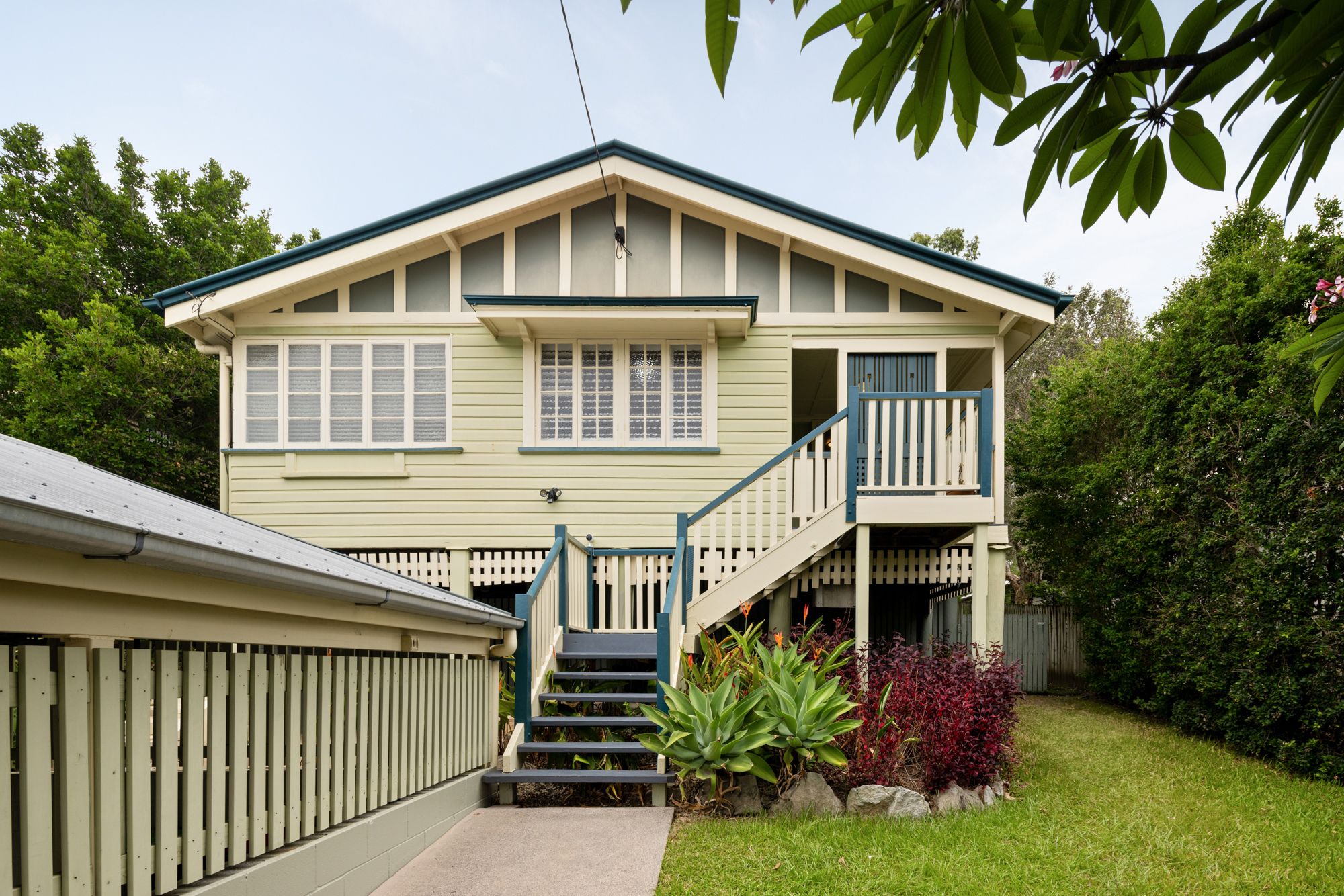 18 Vimy Street, Bardon, QLD 4065