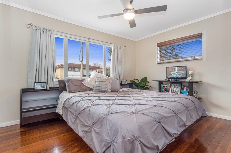 20 Peter Street, Strathpine, QLD 4500