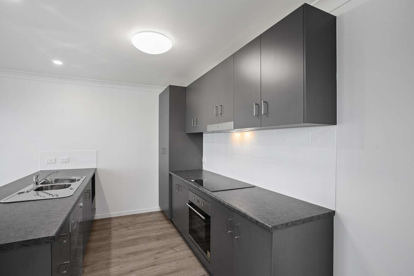 1 & 2/92 Sanctuary Drive, Cranley, QLD 4350
