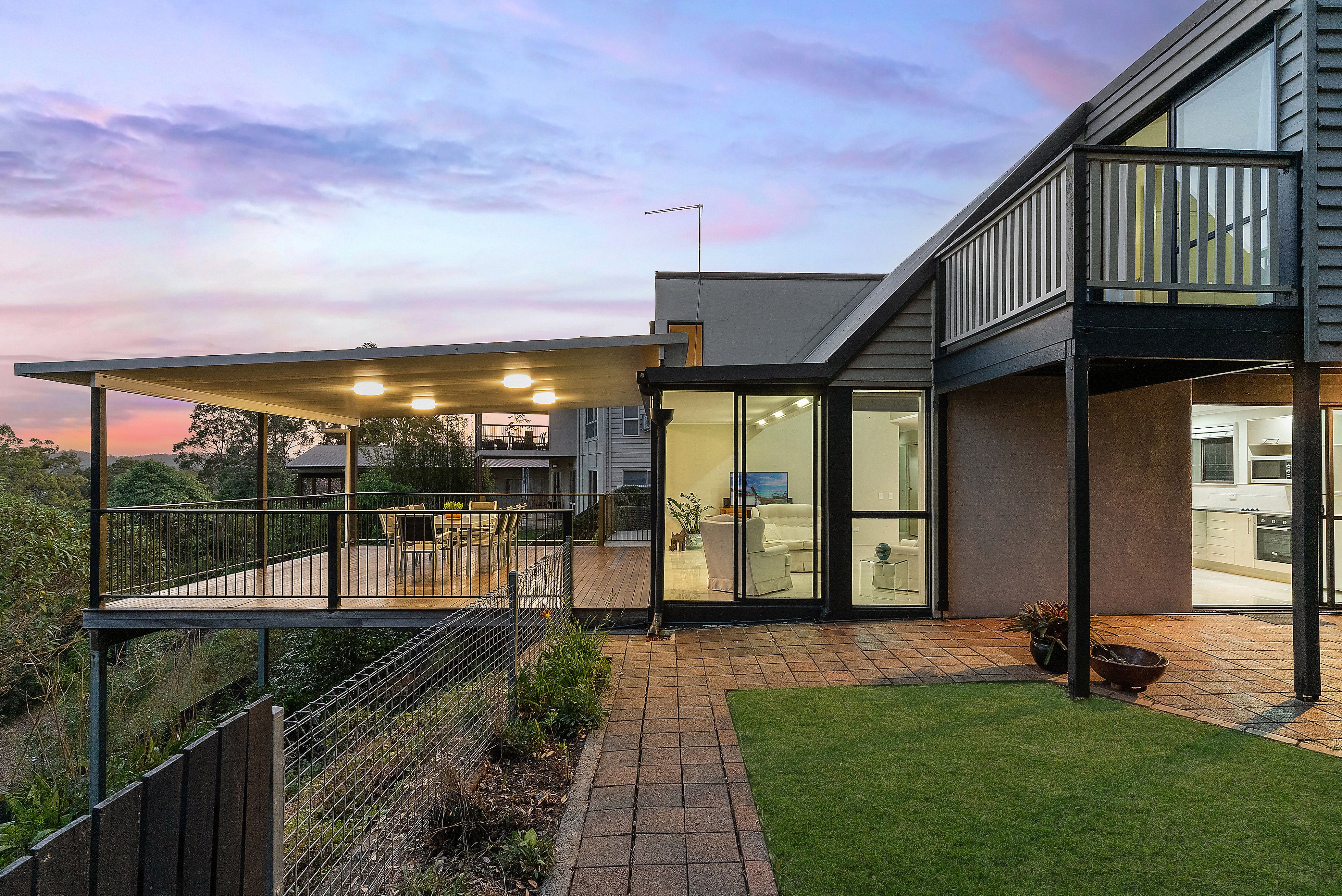 29 Plucks Road, Arana Hills, QLD 4054