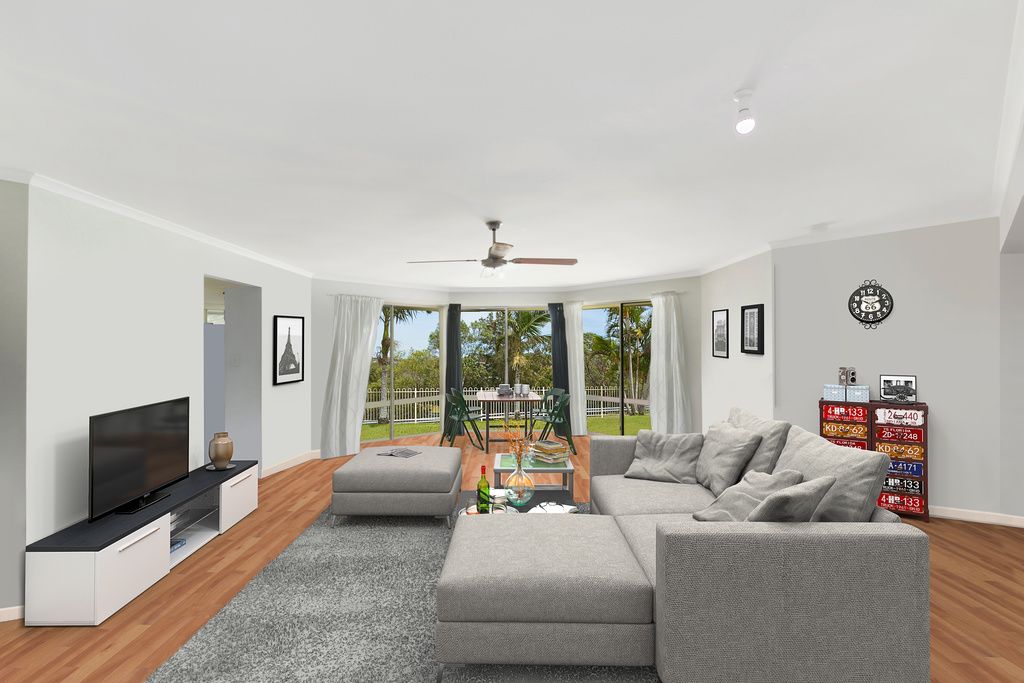 8 Sheffield Circuit, Pacific Pines, QLD 4211