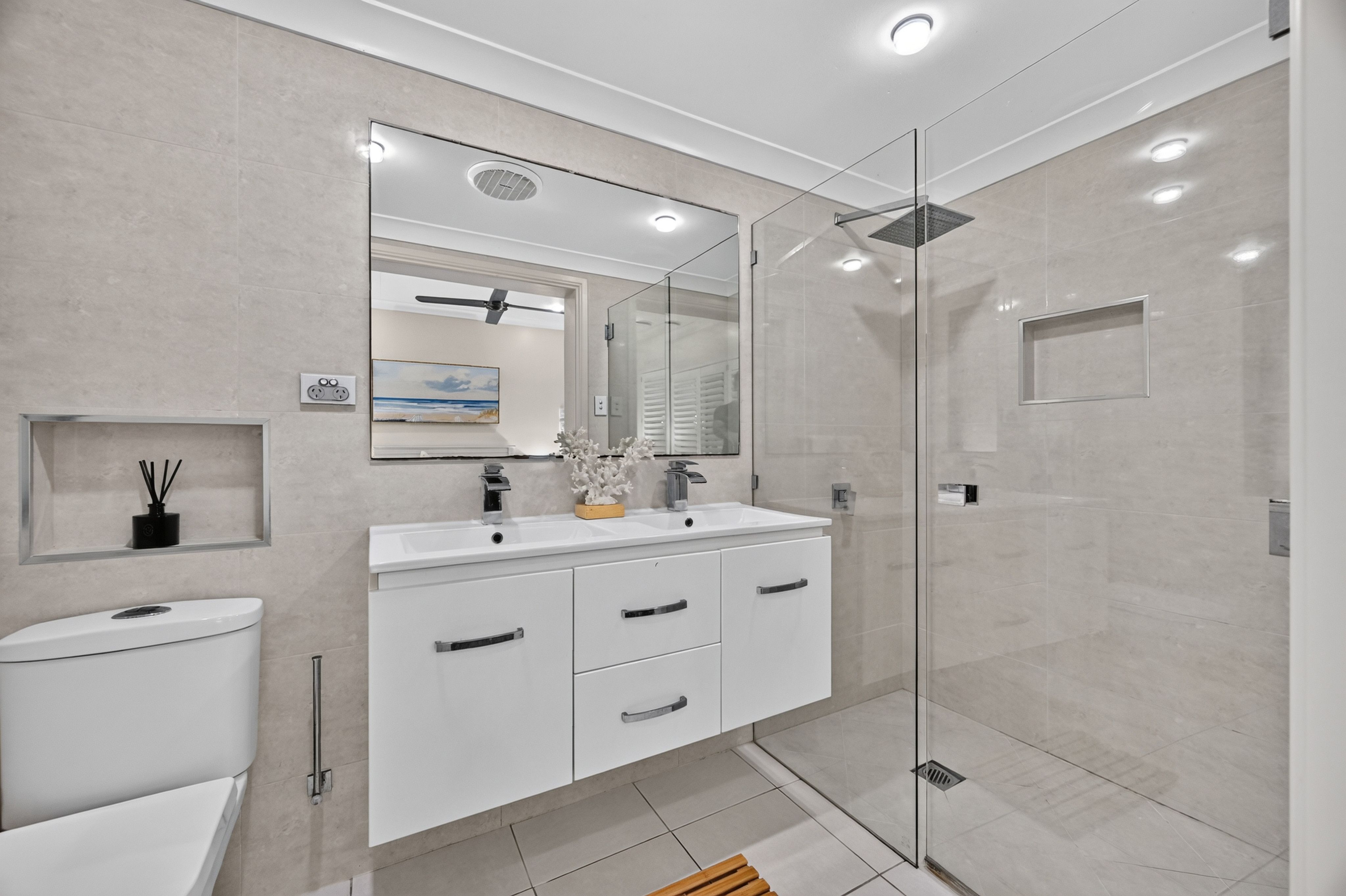83 Cay Street — photo 12 of 25