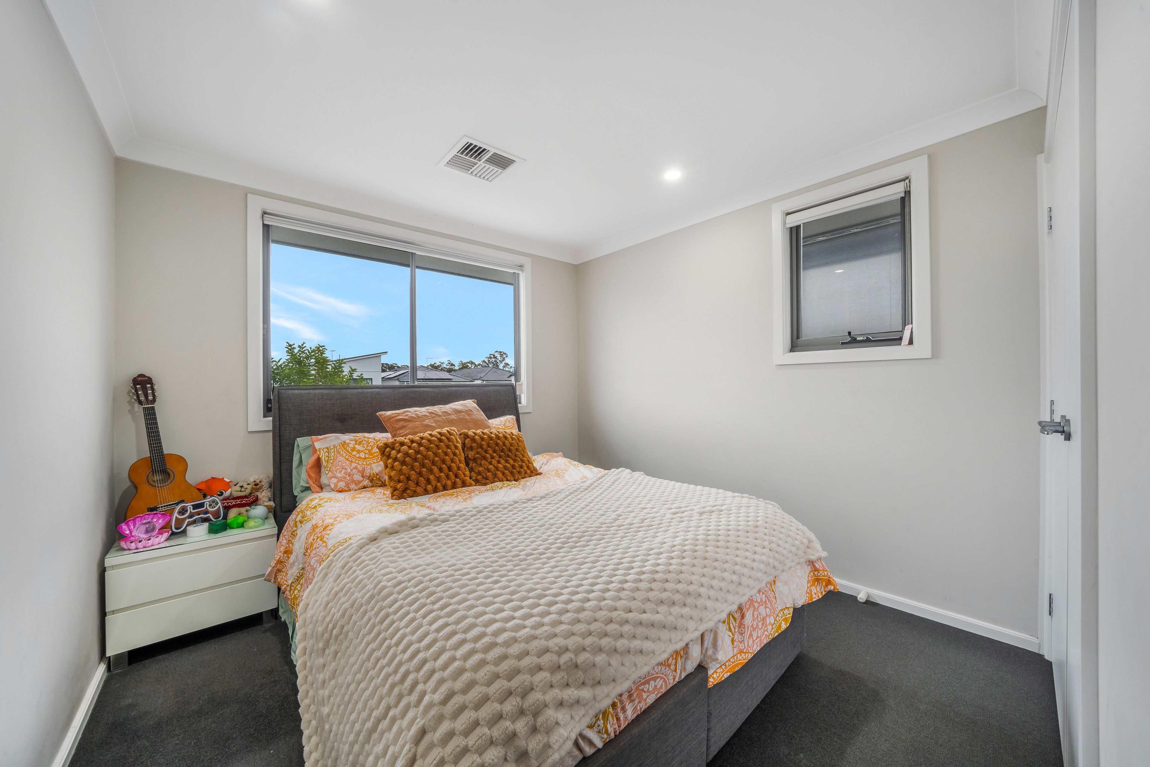 44 Connemara Street — photo 10 of 19
