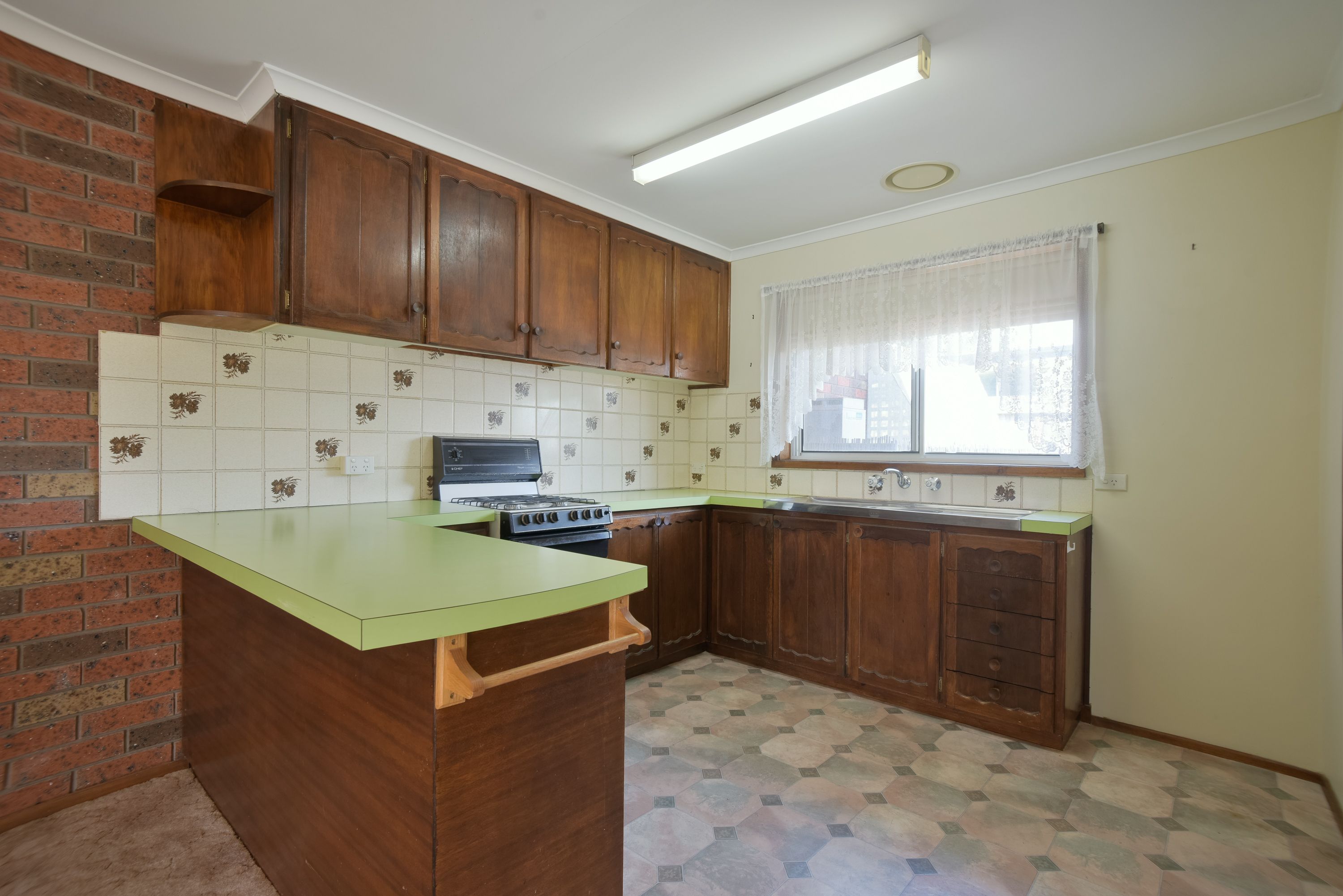 2/513 Ligar Street, Soldiers Hill, VIC 3350