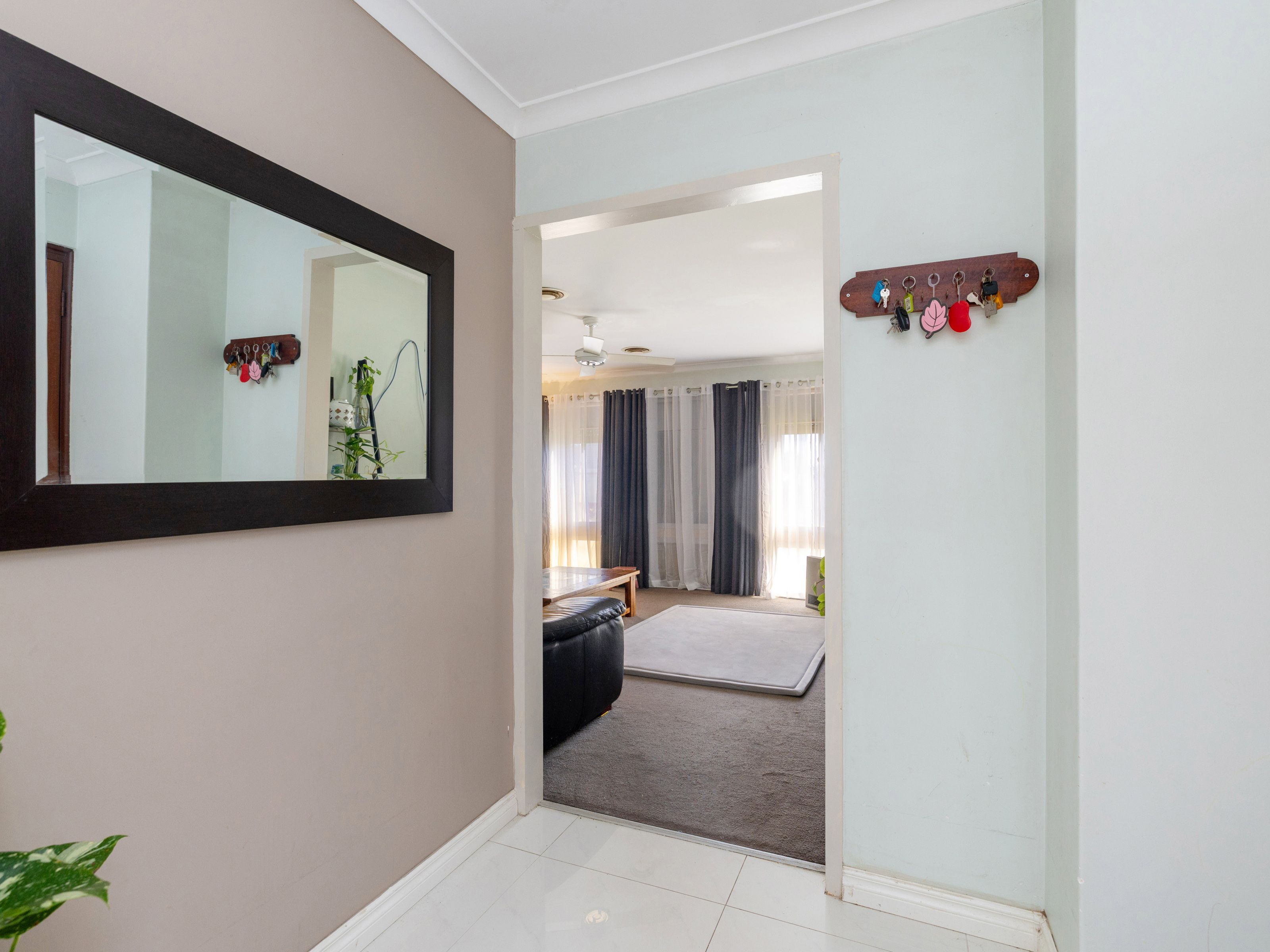 76 Elizabeth Street — photo 7 of 30