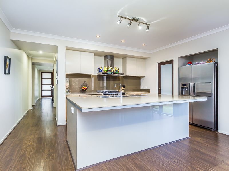 97 Expedition Drive, North Lakes, QLD 4509