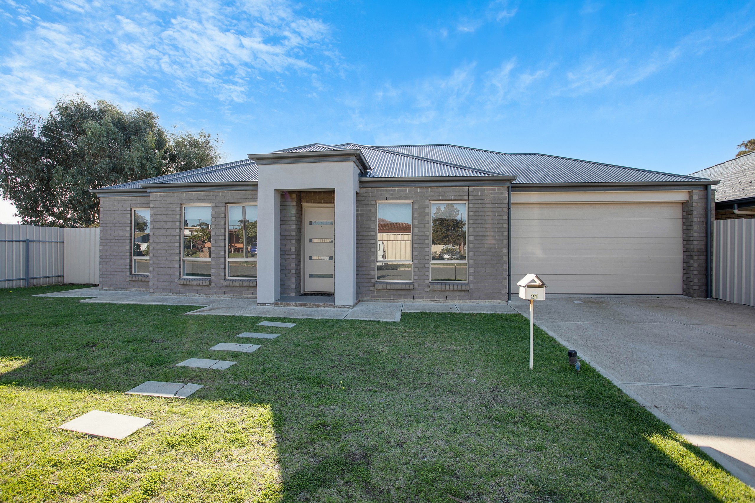21 Elder Parade, Port Willunga, SA 5173