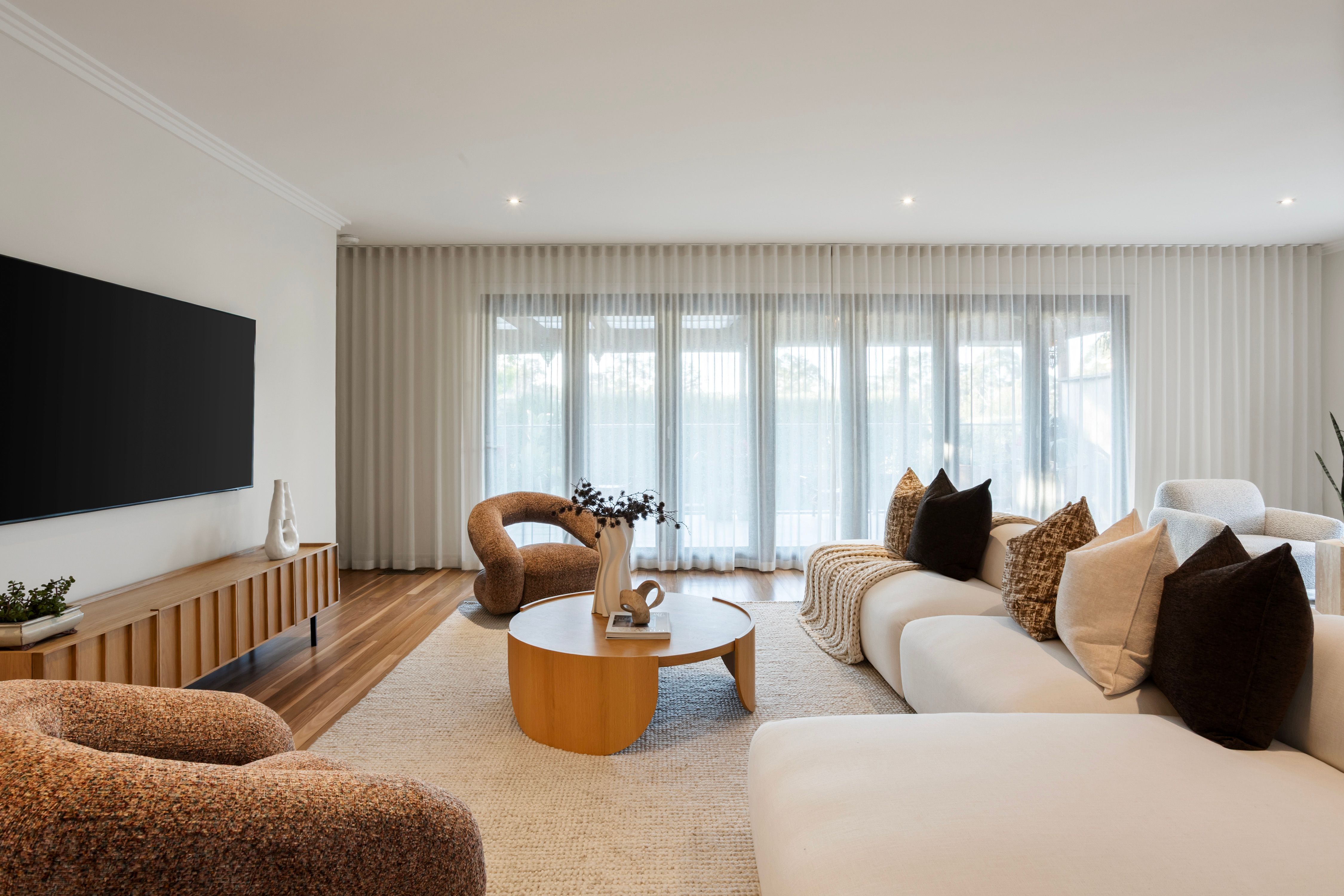 11 Moule Avenue — photo 3 of 16