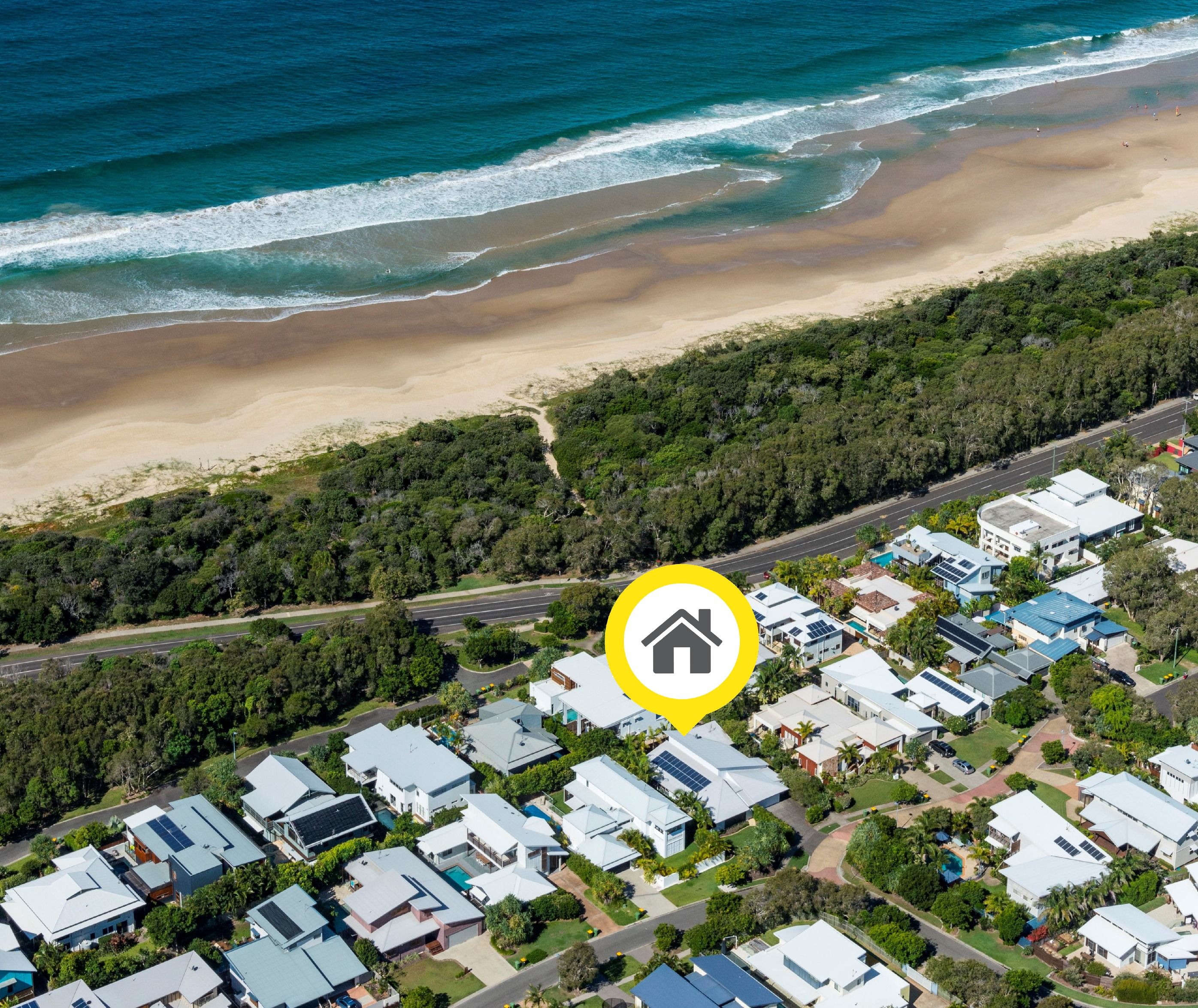13 North Beach Place, Mudjimba QLD 4564
