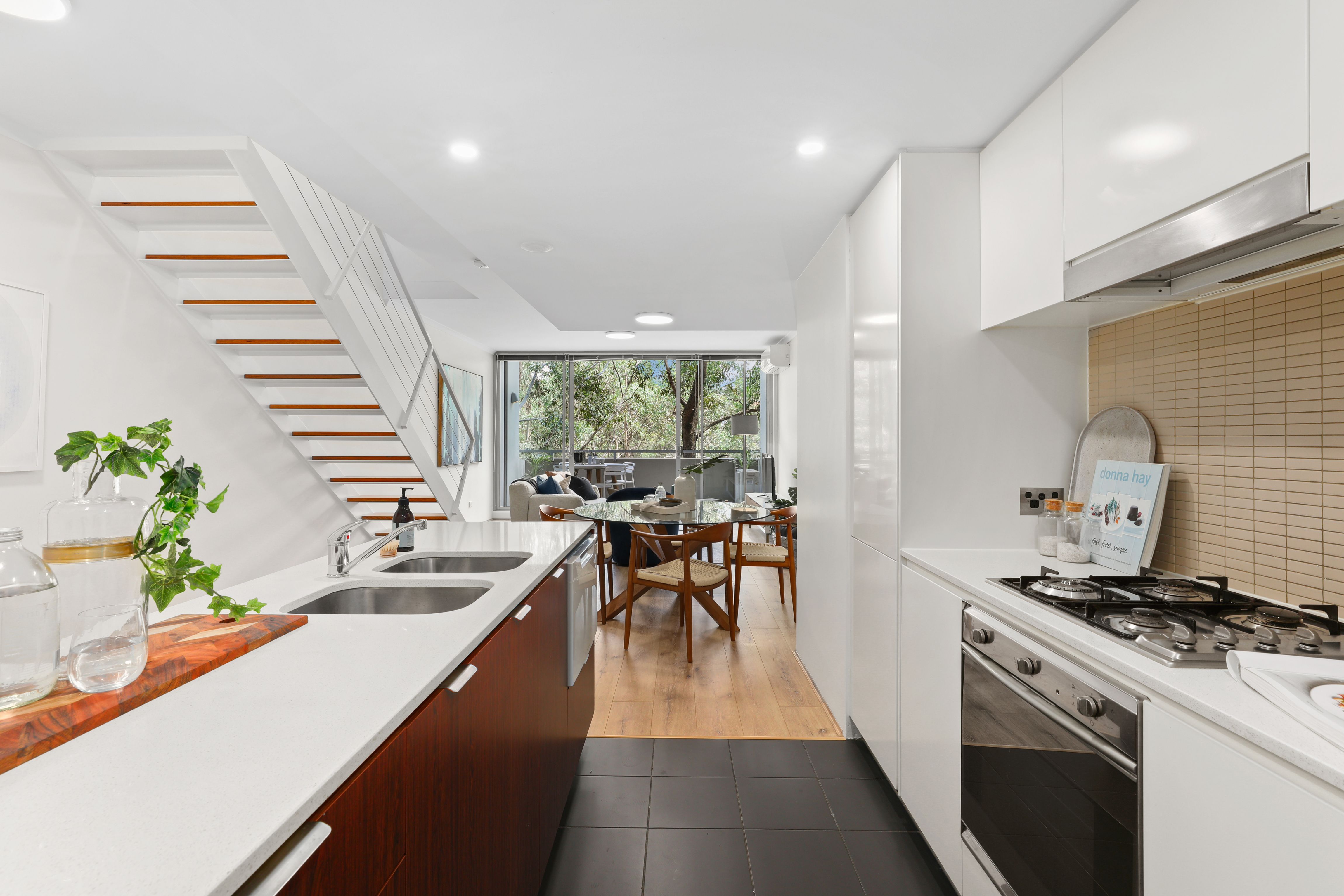 8/2 Levy Walk, Zetland, NSW 2017