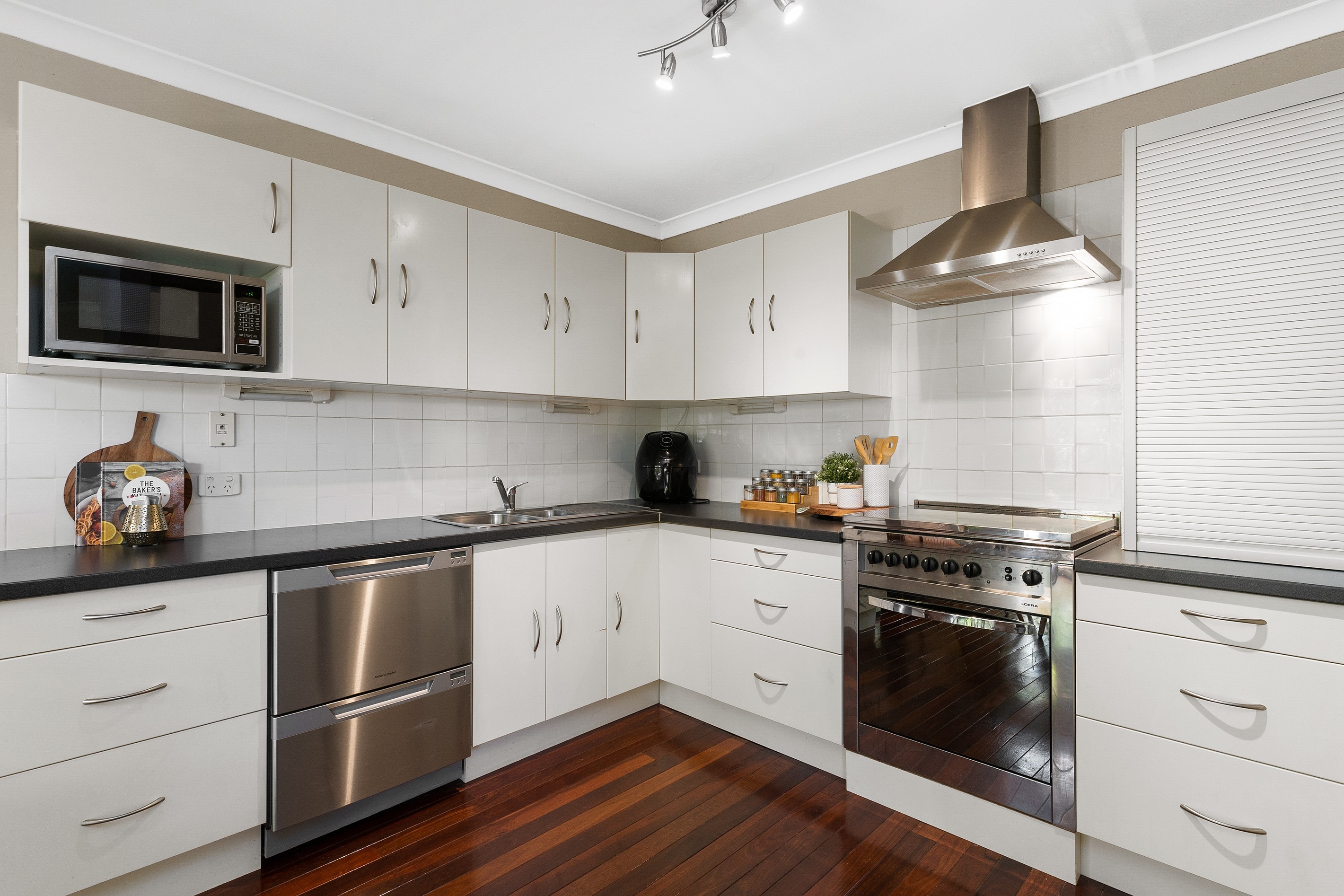 1/73 Walpole Street, St James, WA 6102