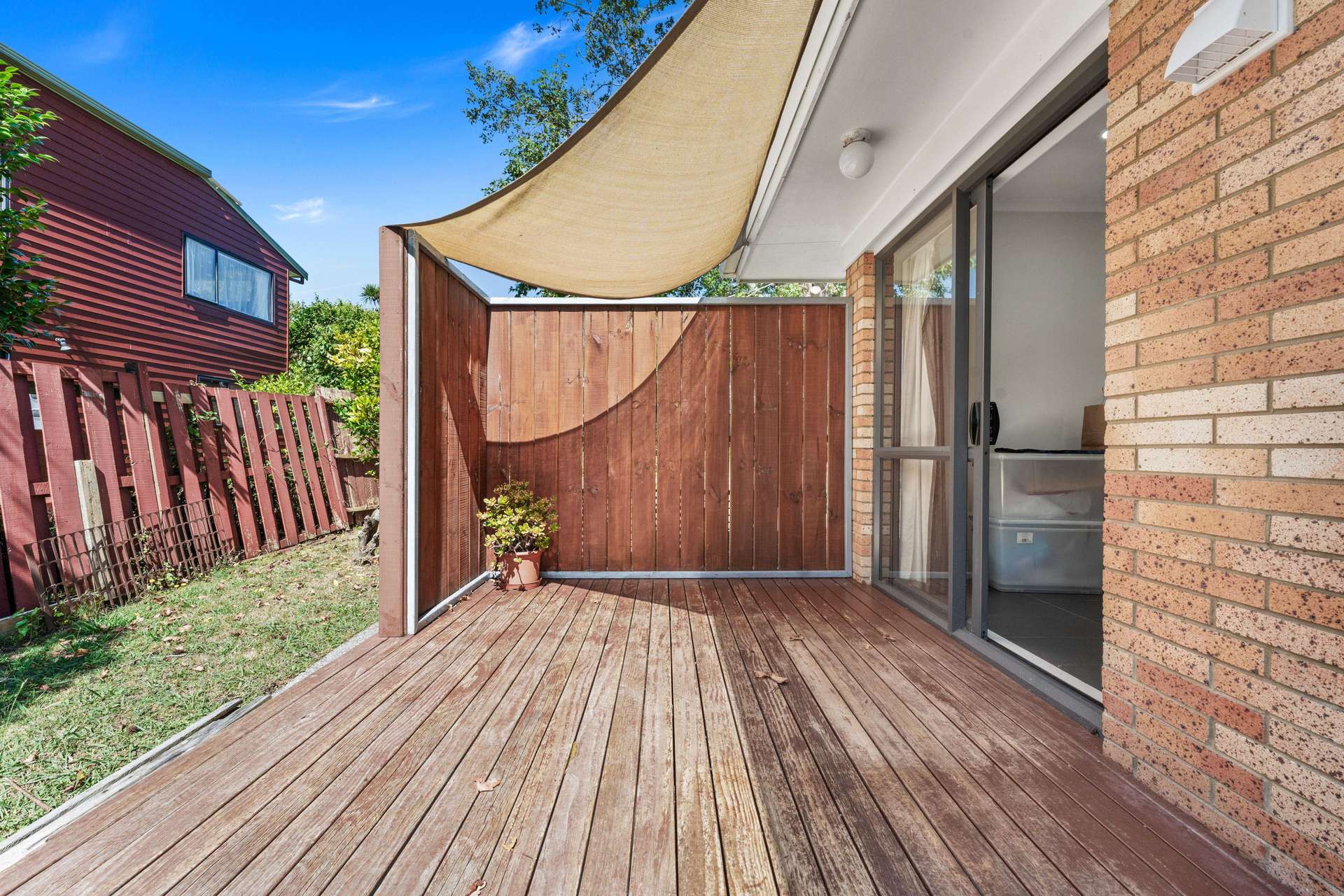 5/3 Willerton Avenue photo 10