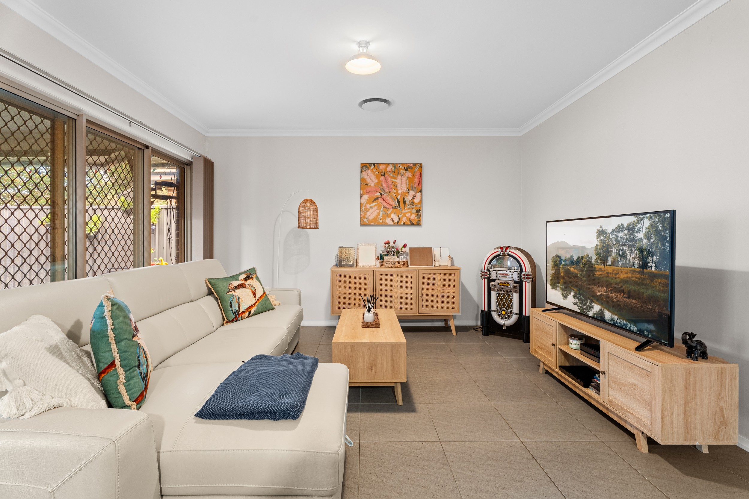 20 Jubilee Drive, JORDAN SPRINGS, NSW 2747