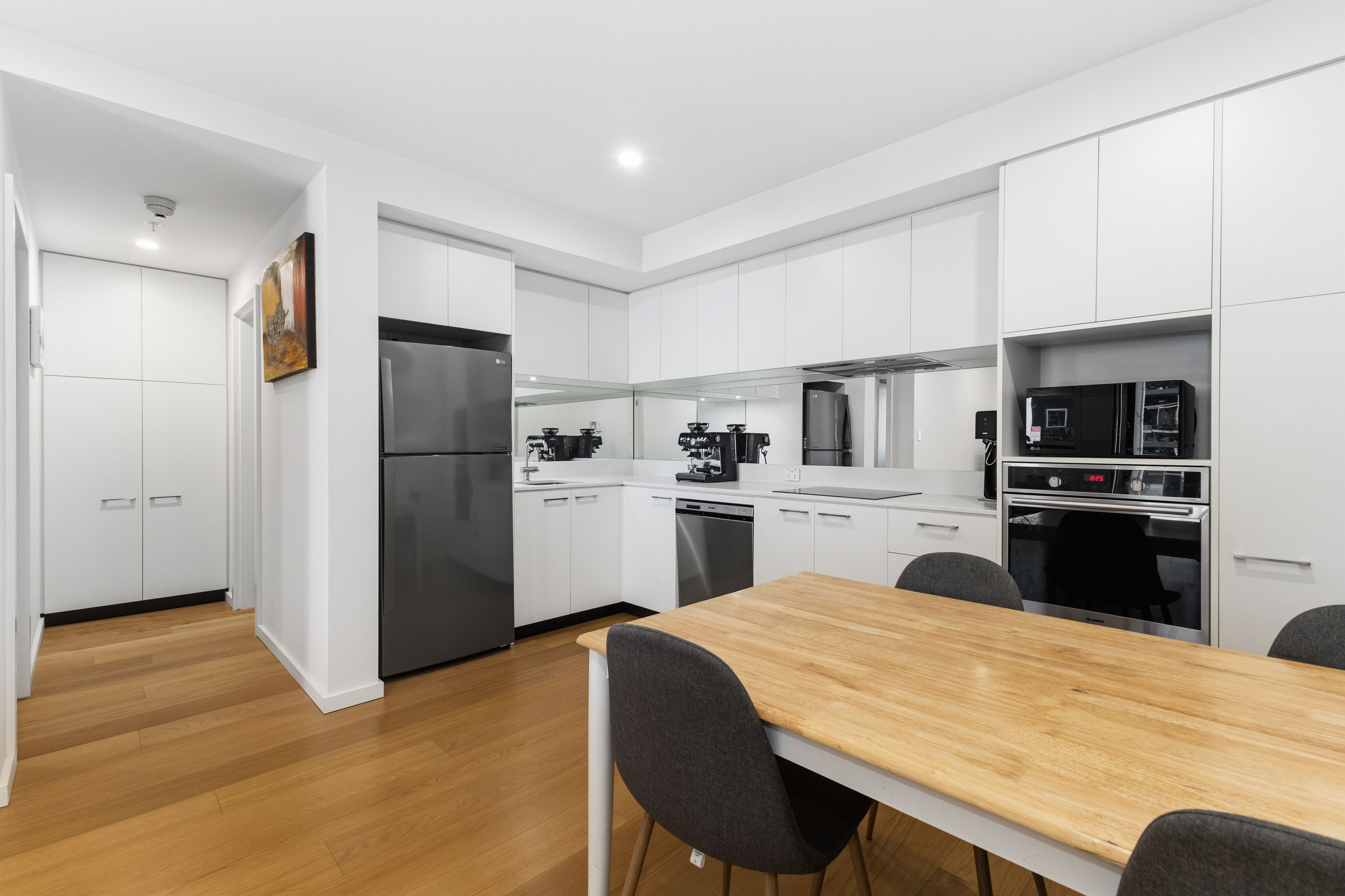 505/143 Halifax Street — photo 4 of 14