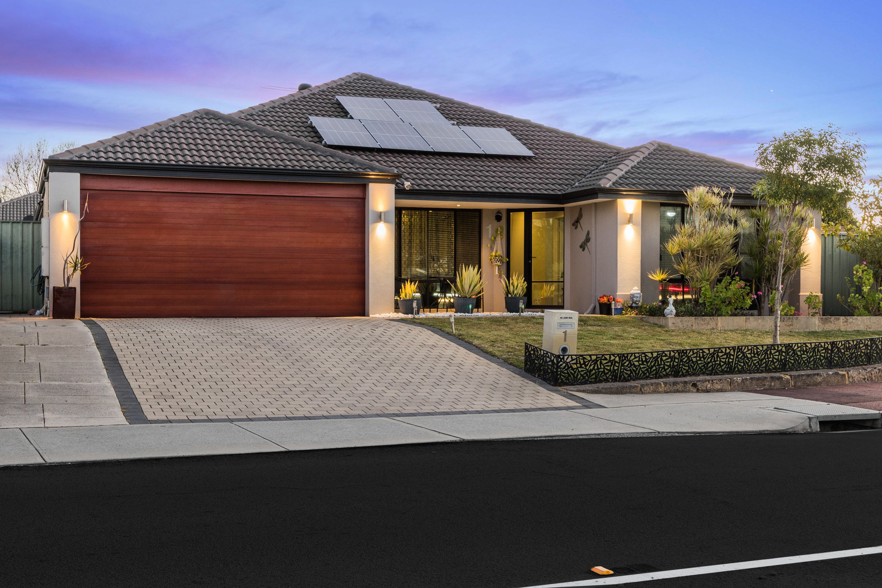 1 Barrett Street, Southern River, WA 6110