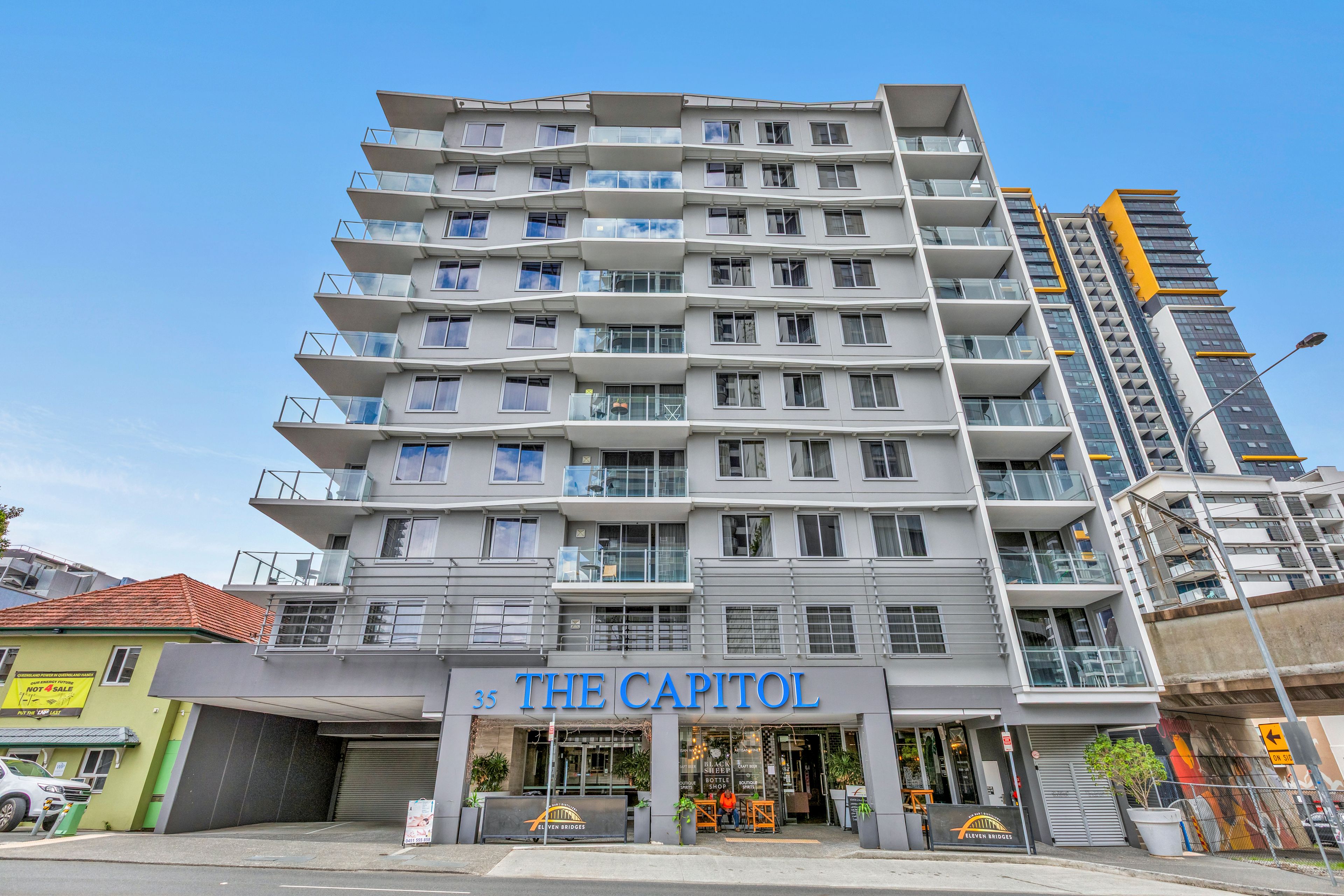 306/35 Peel Street — photo from Ray White West End