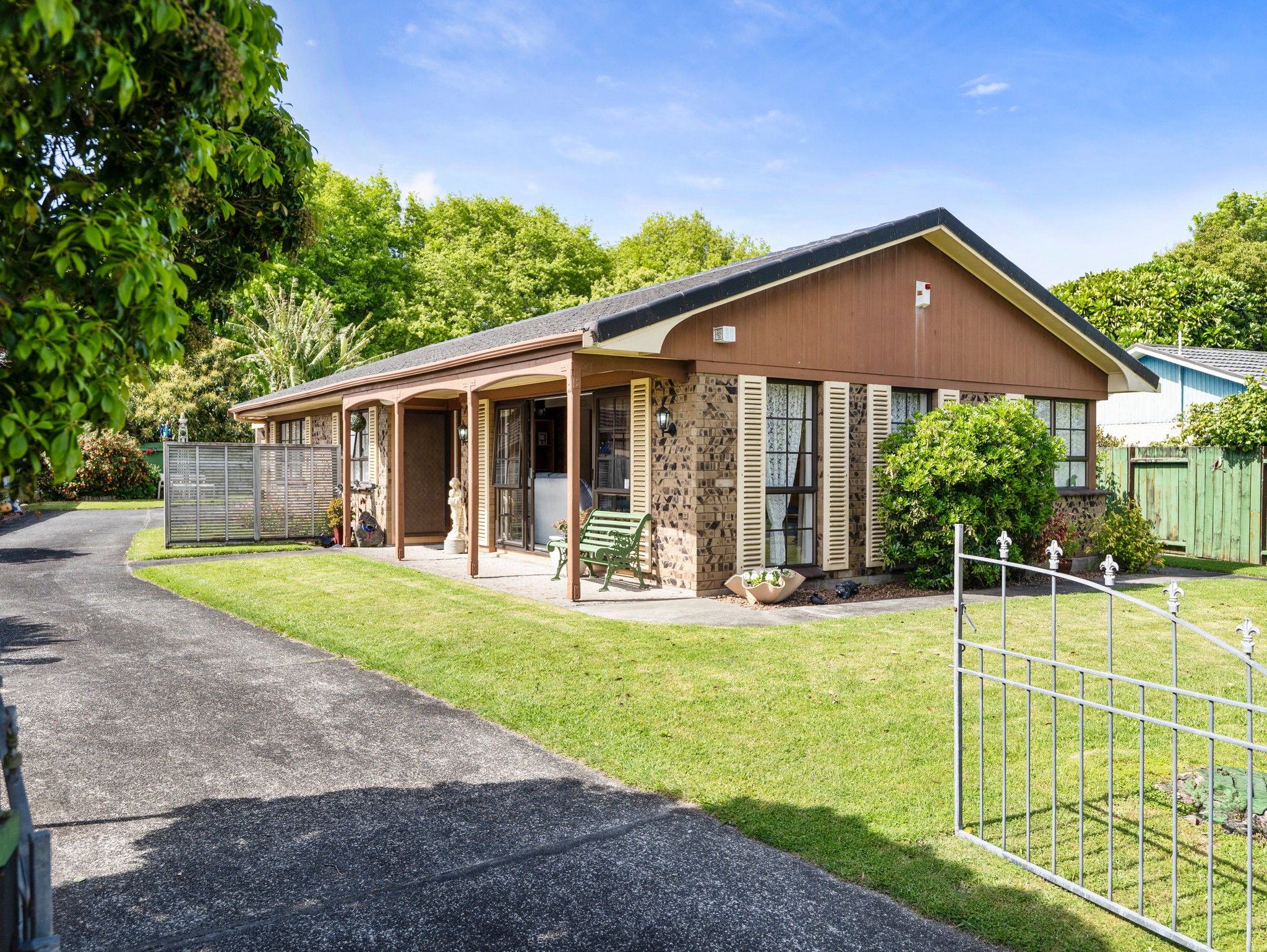3 Kamulla Court, Conifer Grove, Manukau City