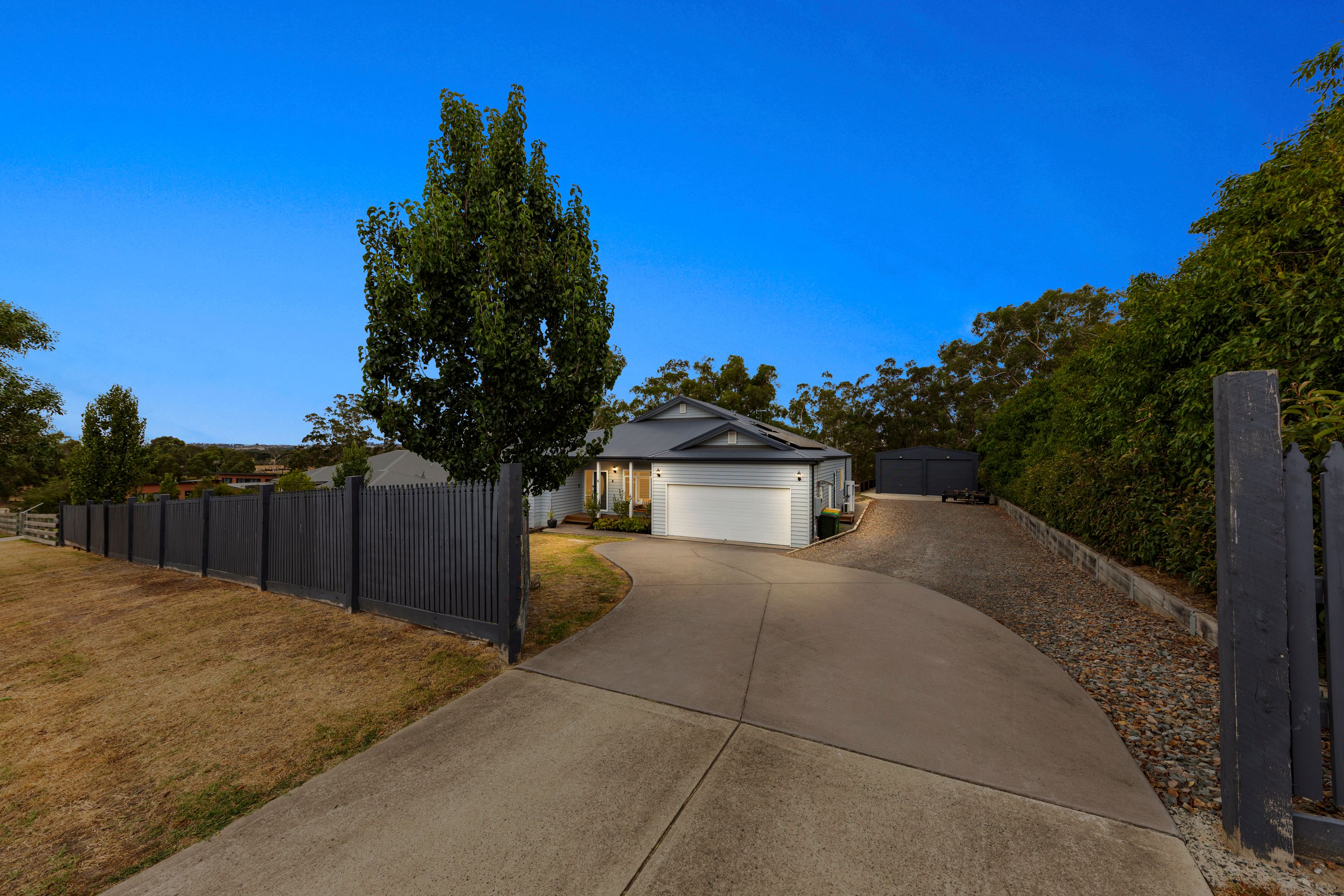 4 Jakobi Court, Bunyip, VIC 3815