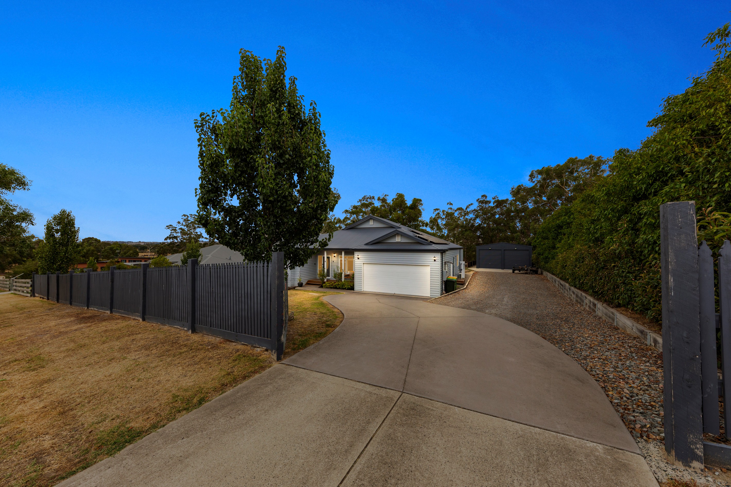 4 Jakobi Court, Bunyip, VIC 3815