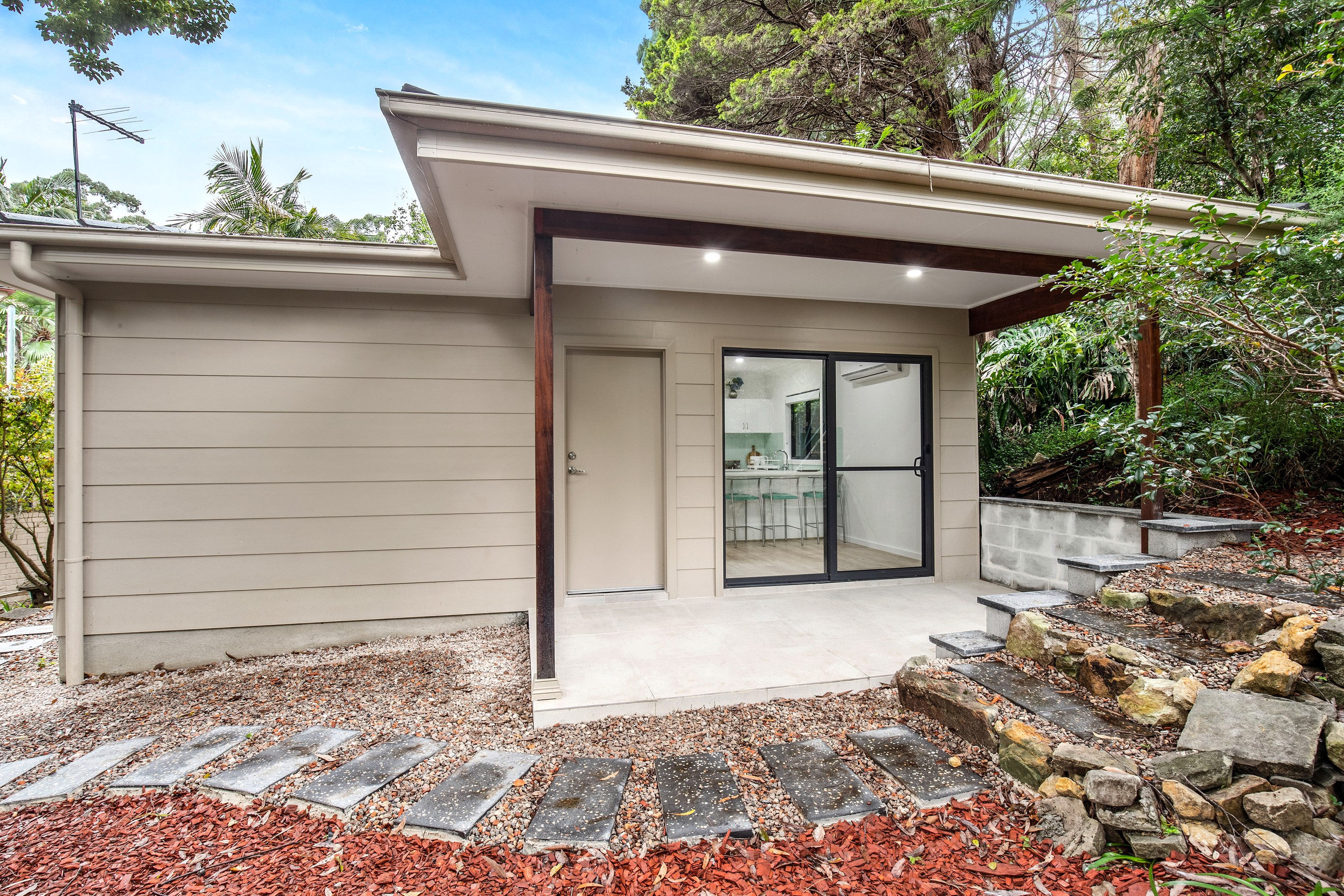(Garden Flat) 125 The Comenarra Parkway, Turramurra, NSW 2074