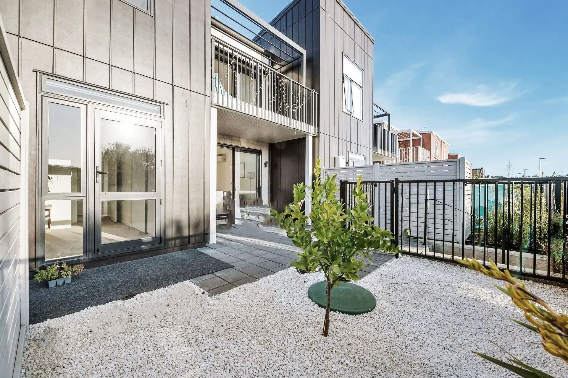 48 Whimbrel Road, Flat Bush, Manukau City