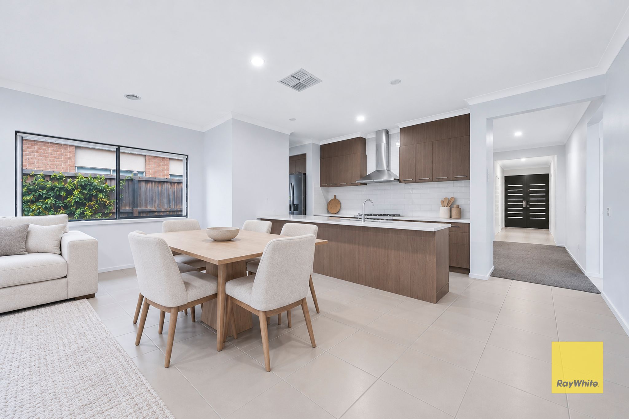 30 Scottsmith Crescent — photo 15 of 22