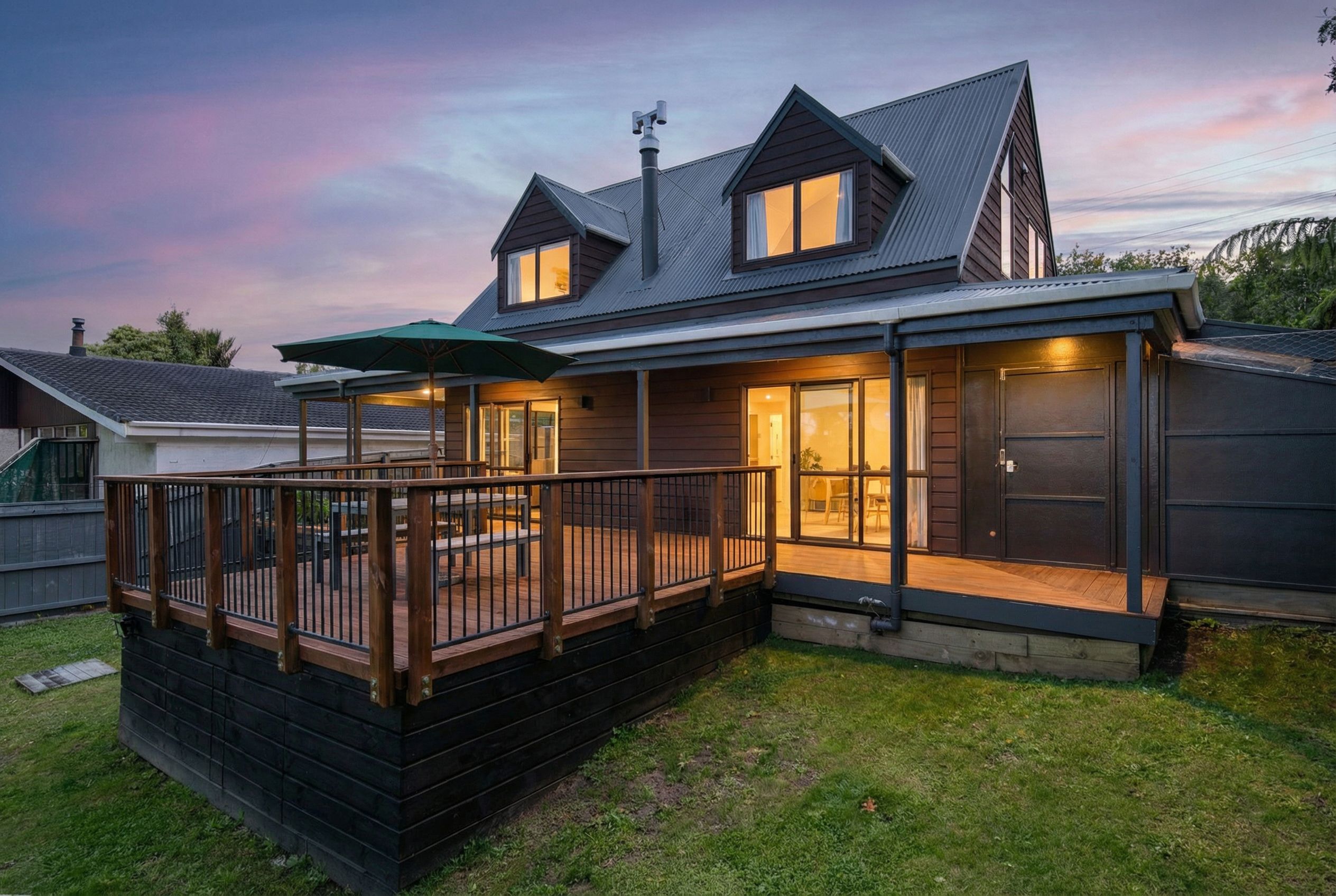 1114 Scenic Drive North, Swanson, Waitakere City