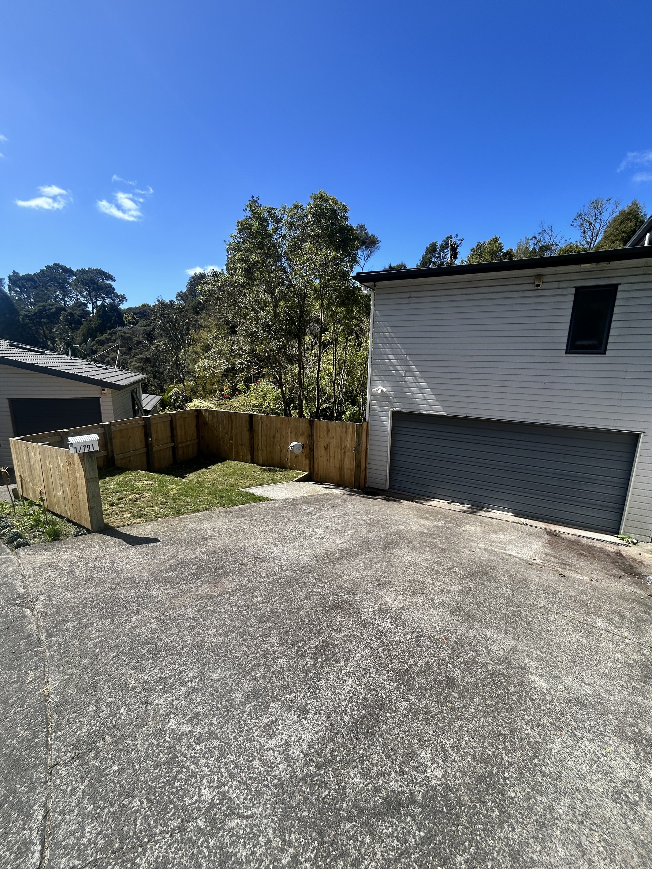 1/79i Rangatira Road, Beach Haven, North Shore City