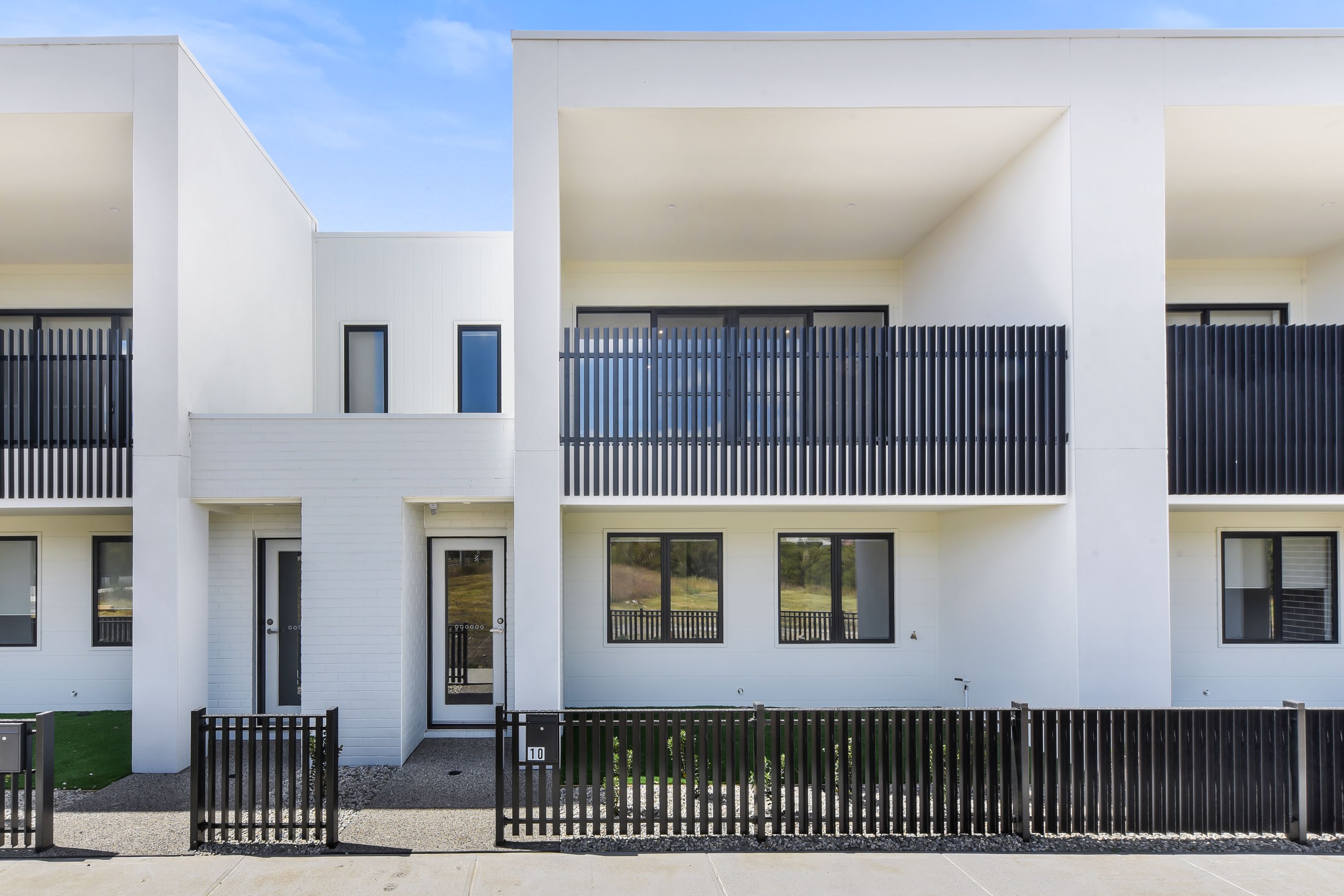 10 Flotilla Place — photo from Ray White Pakenham