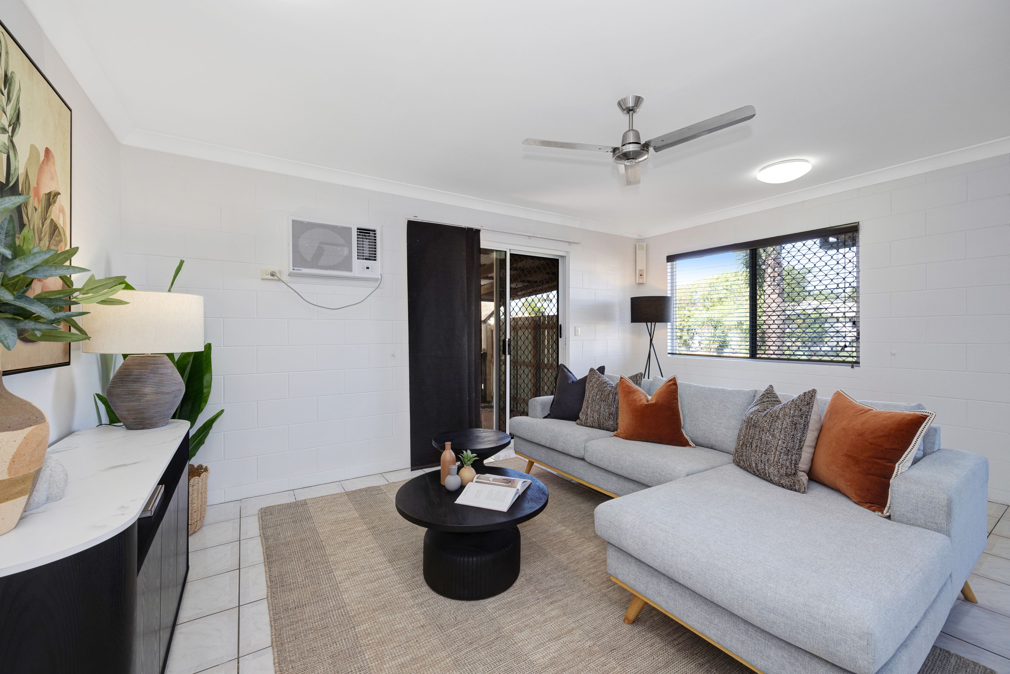 6 Dalkeith Crescent — photo 4 of 20