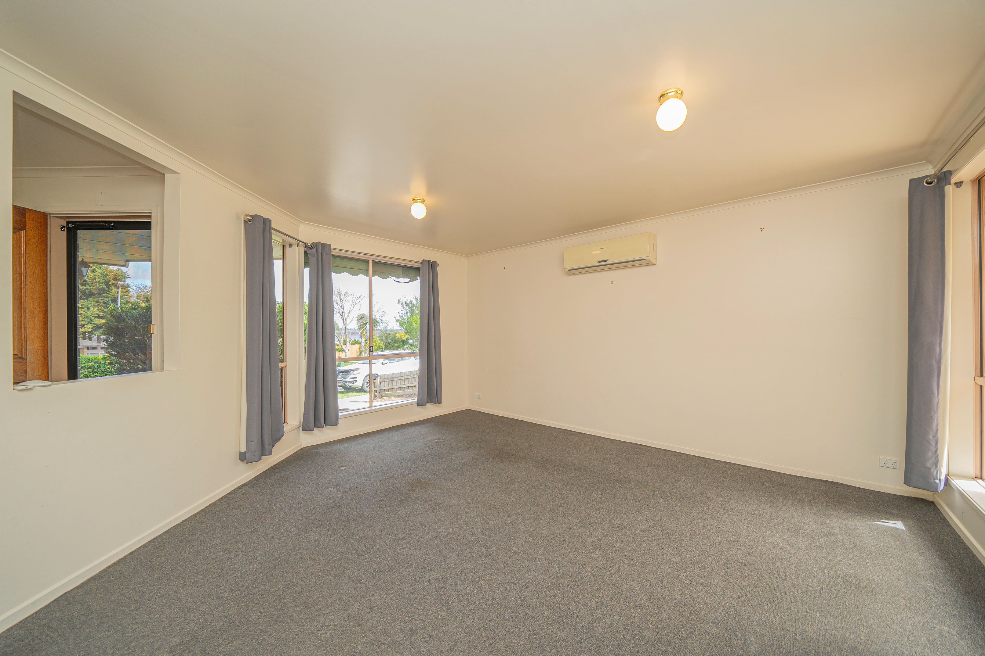 74 Bellevue Drive, Berwick, VIC 3806