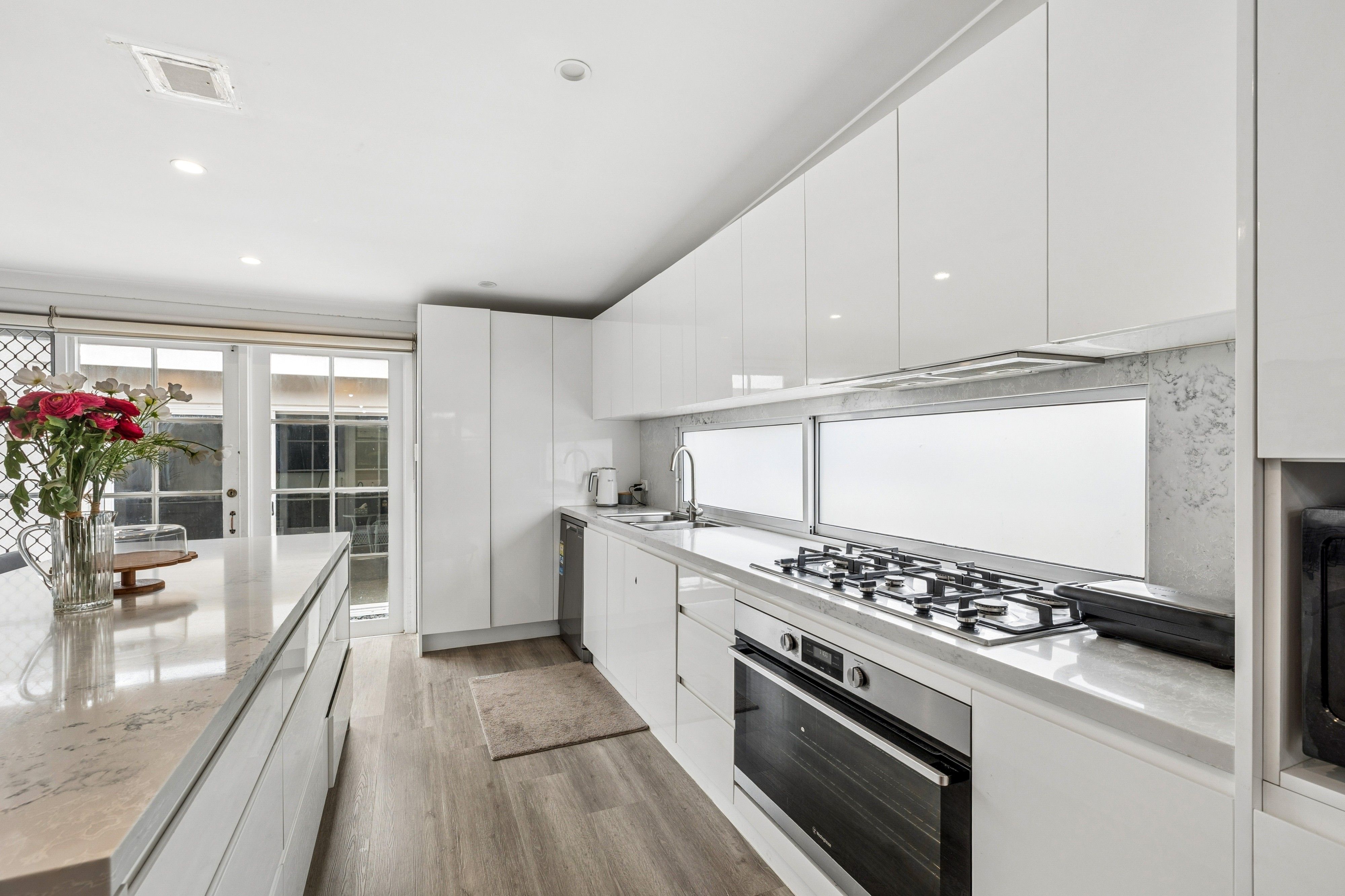 29 Kensington Street — photo 5 of 25