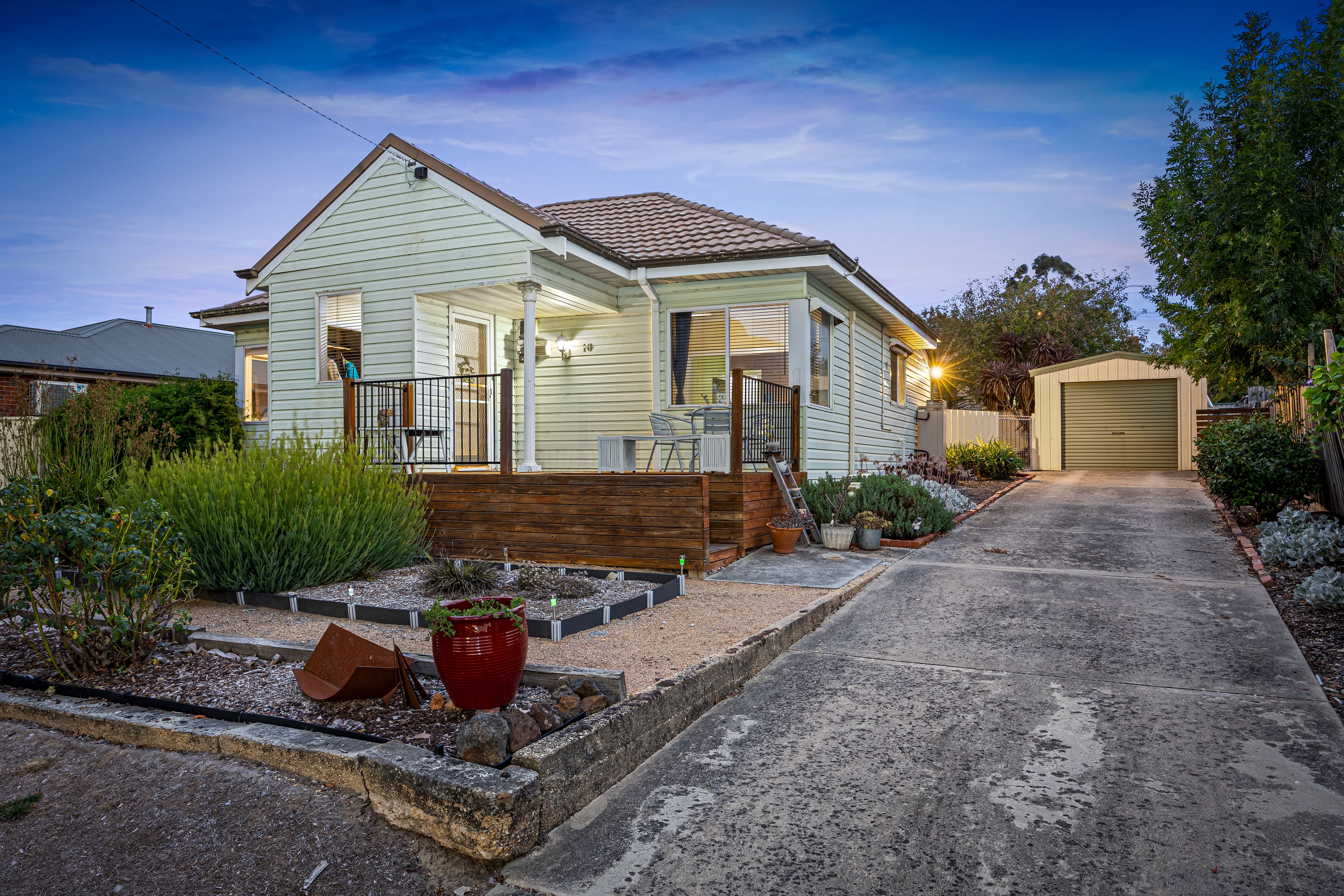 16 Reid Street, Brown Hill, VIC 3350