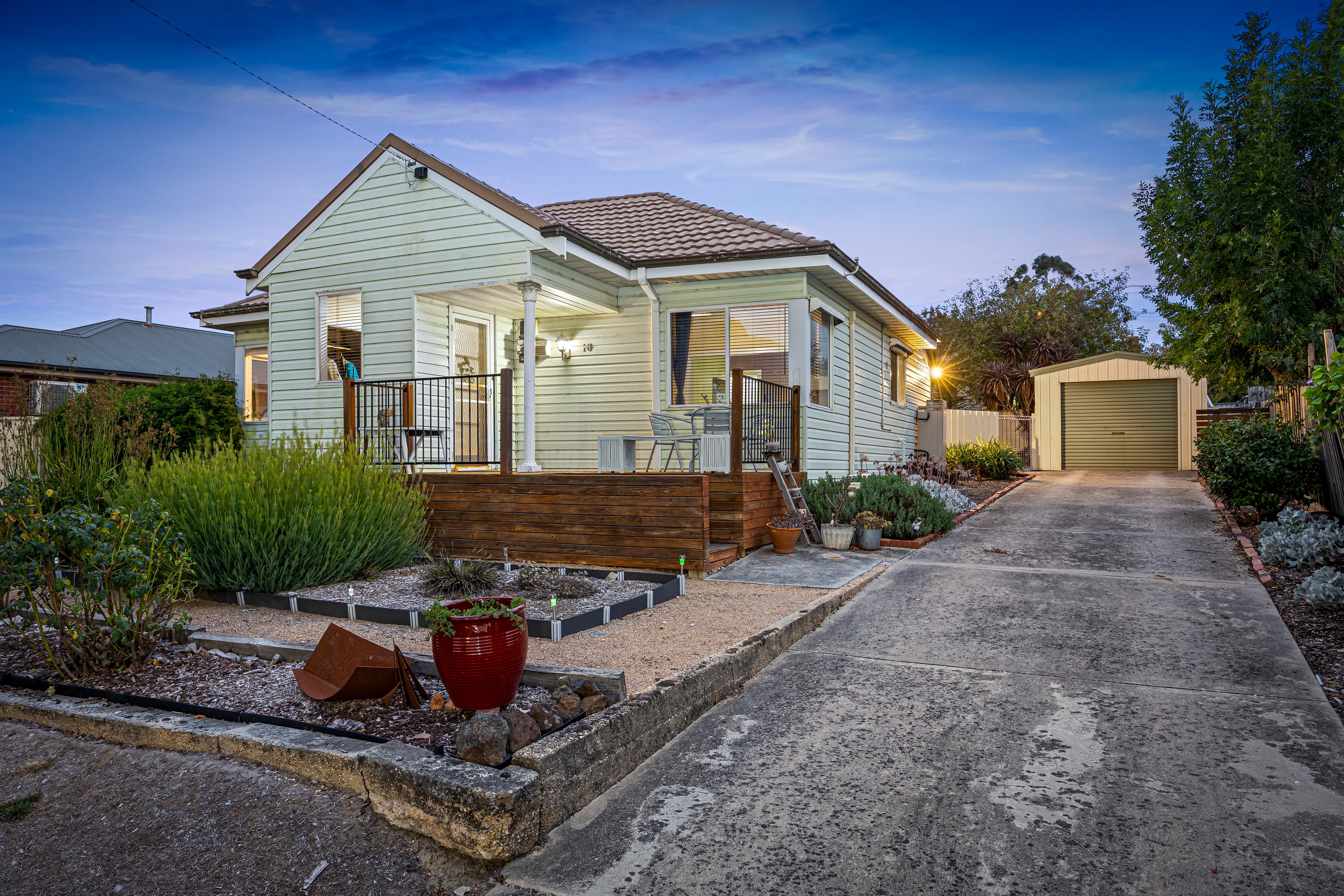 16 Reid Street, Brown Hill, VIC 3350