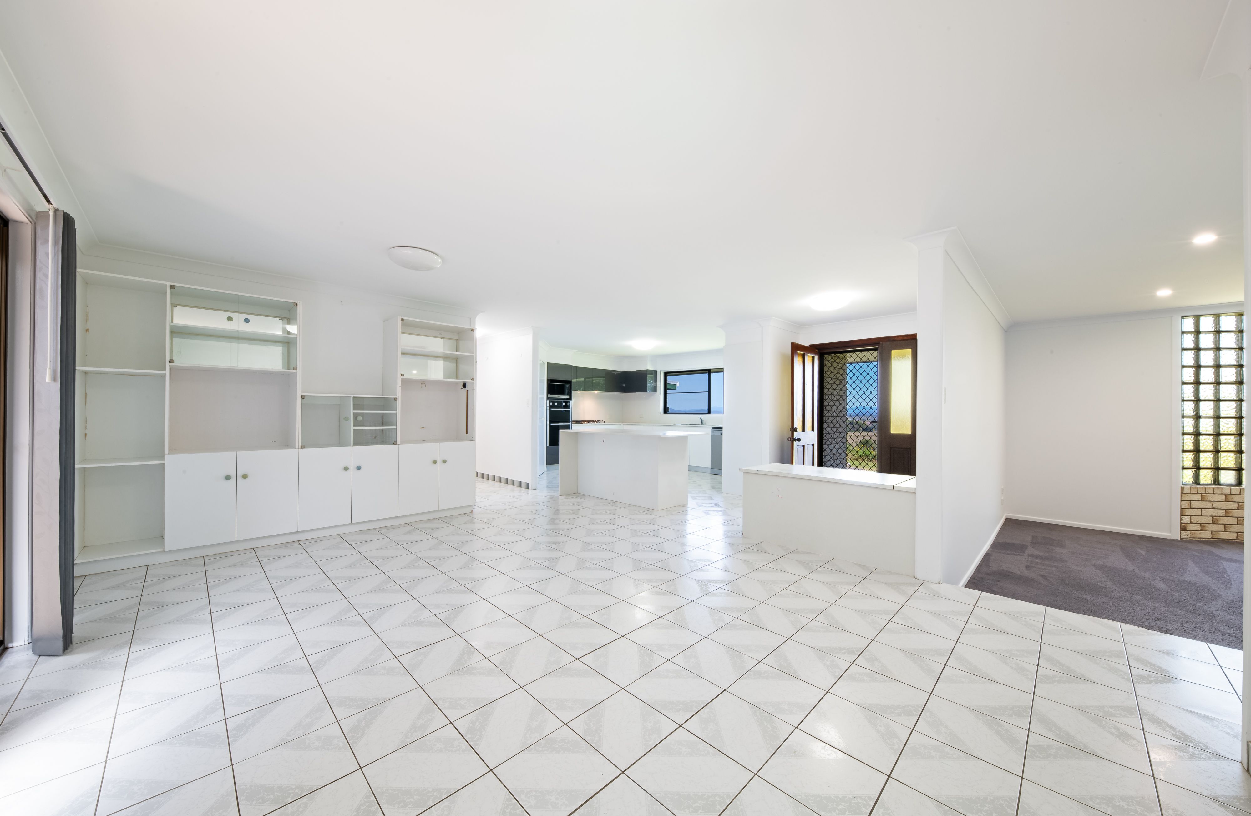 481 Shute Harbour Road — photo 7 of 22