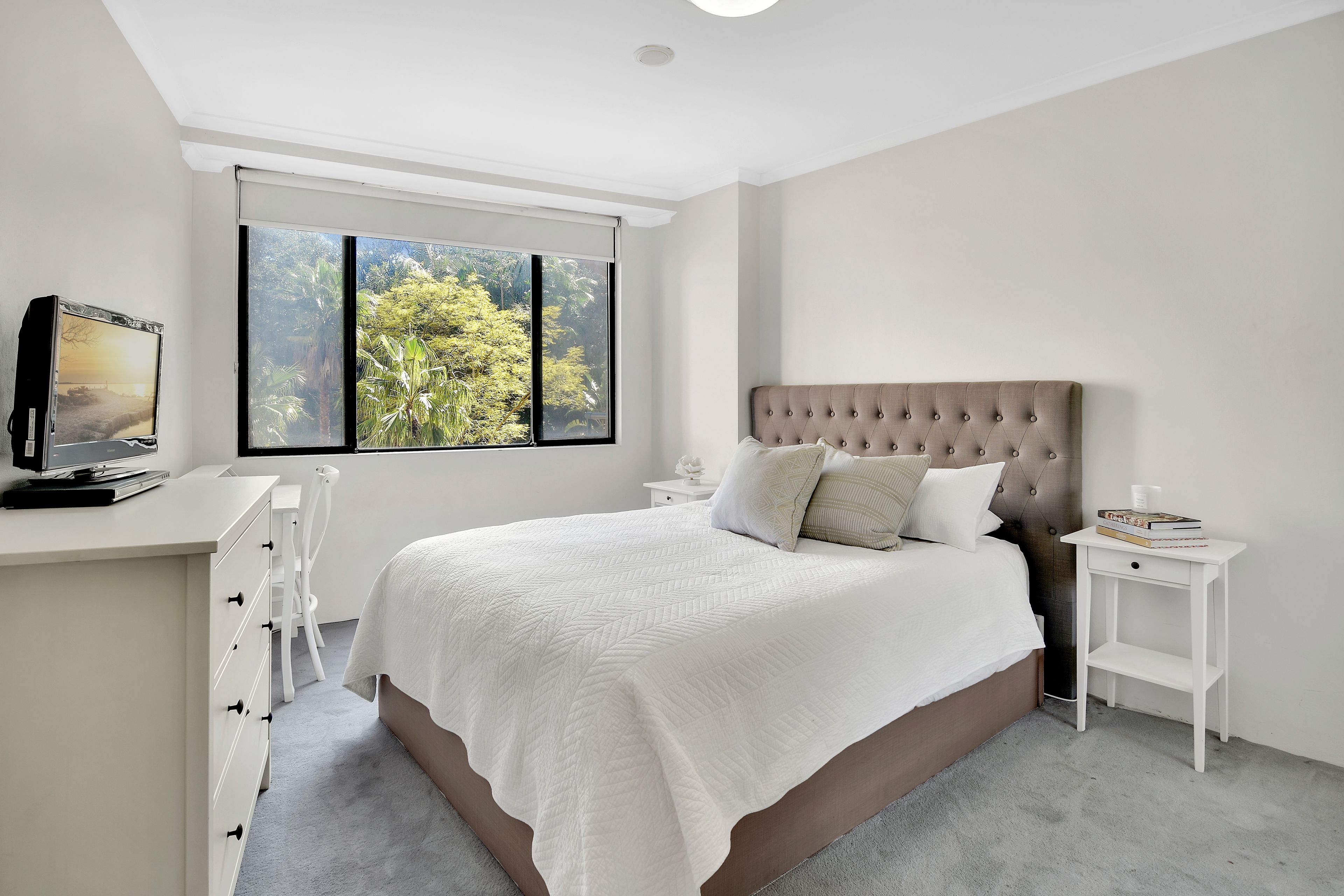 32/120 Saunders Street — photo 3 of 11