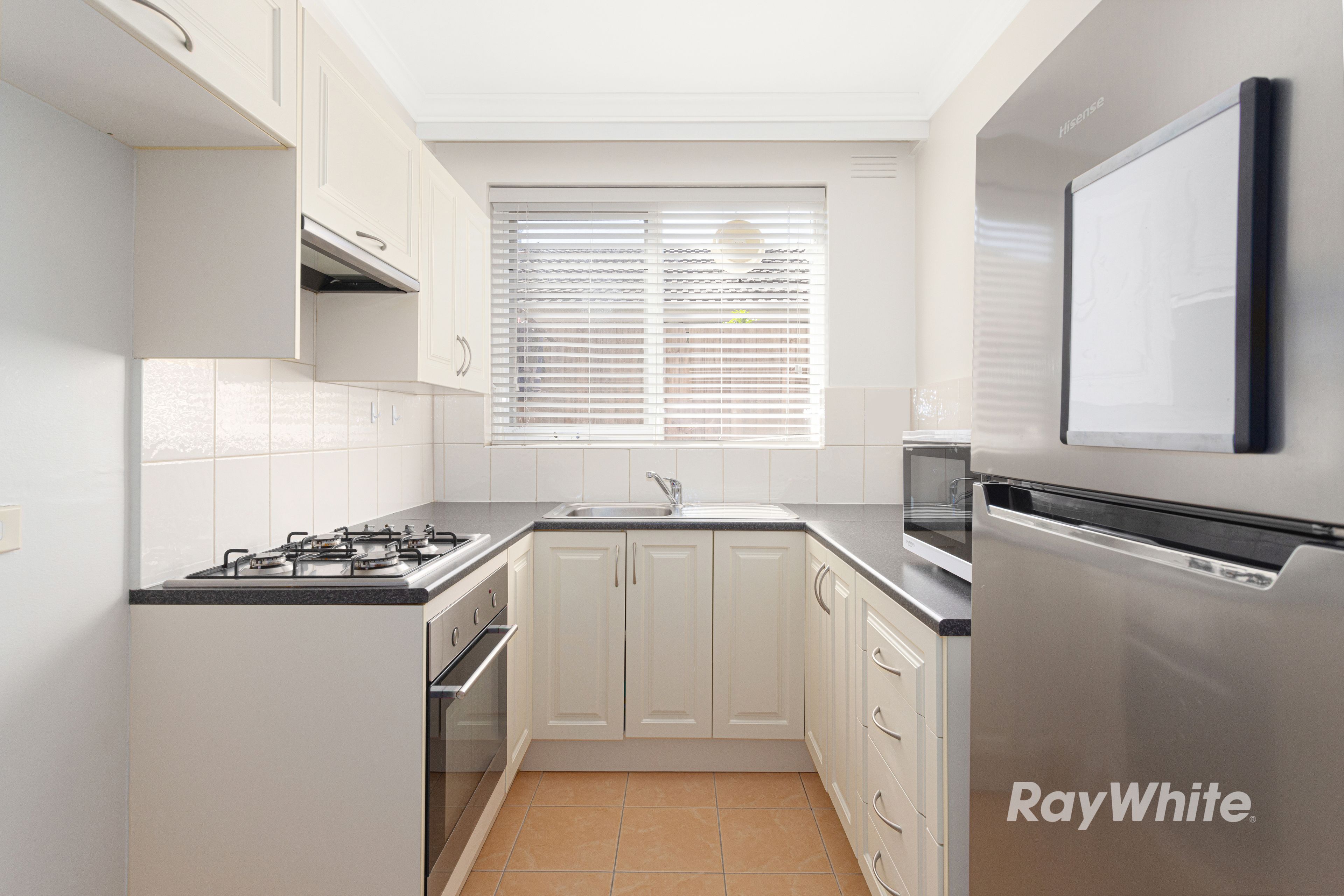 3/45 Coorigil Road — photo 4 of 7