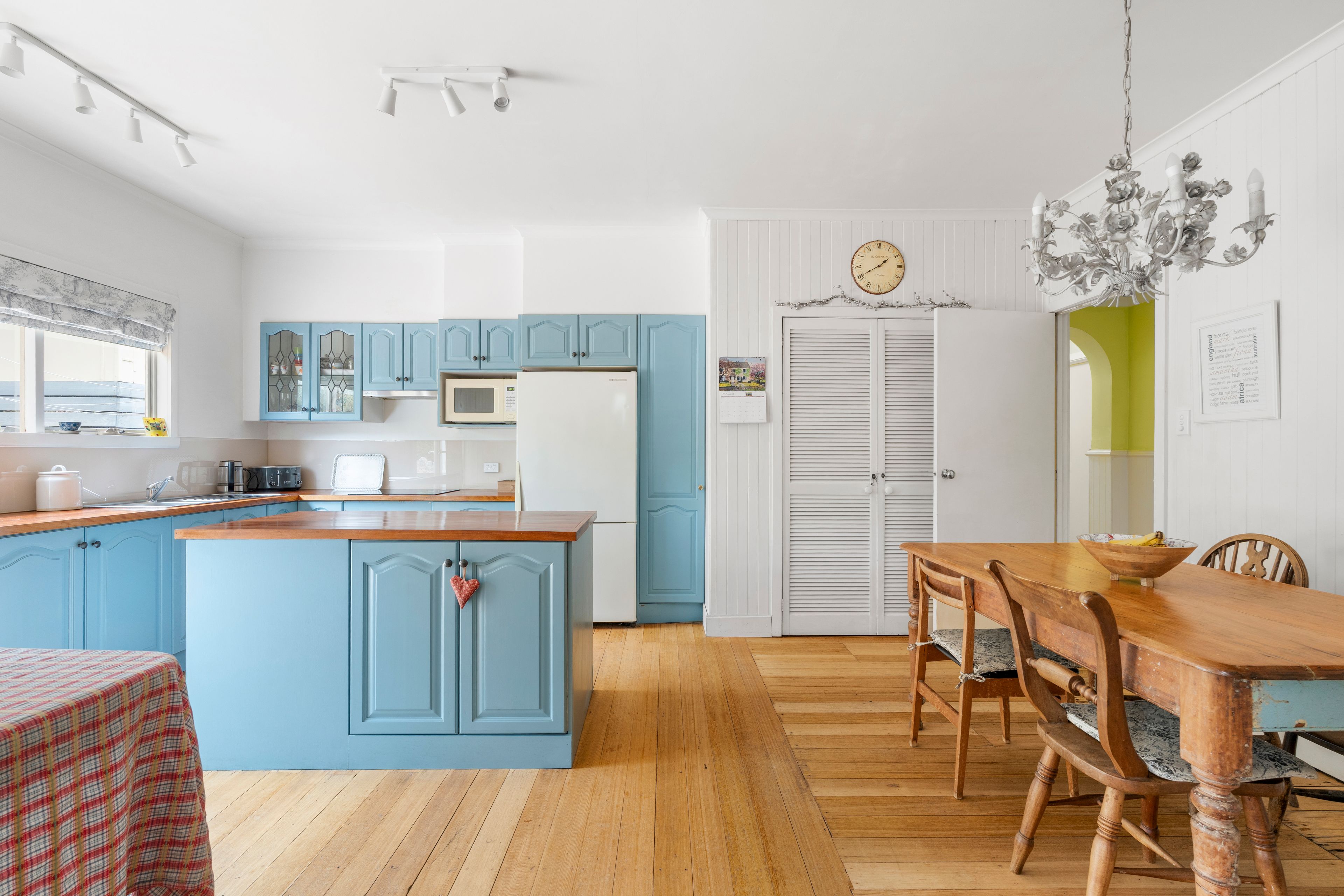 18 Scotts Angle Road, Wattle Glen, VIC 3096