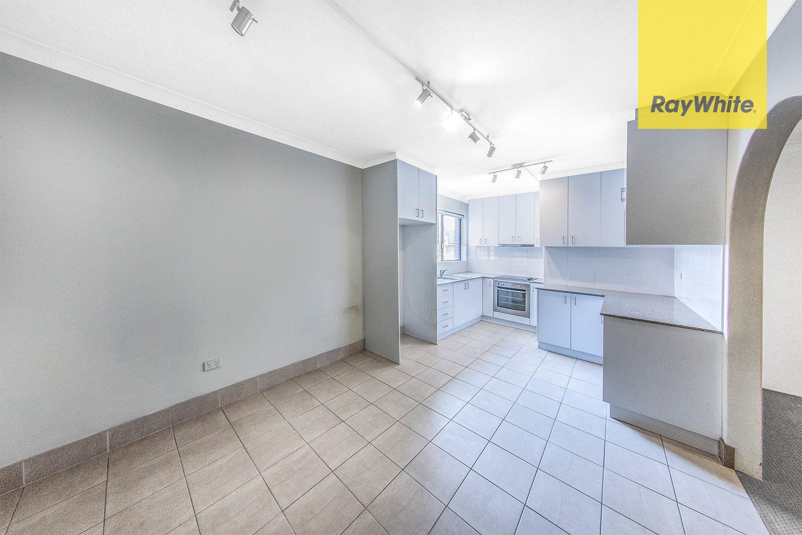 8/108-110 Railway Street, Granville, NSW 2142