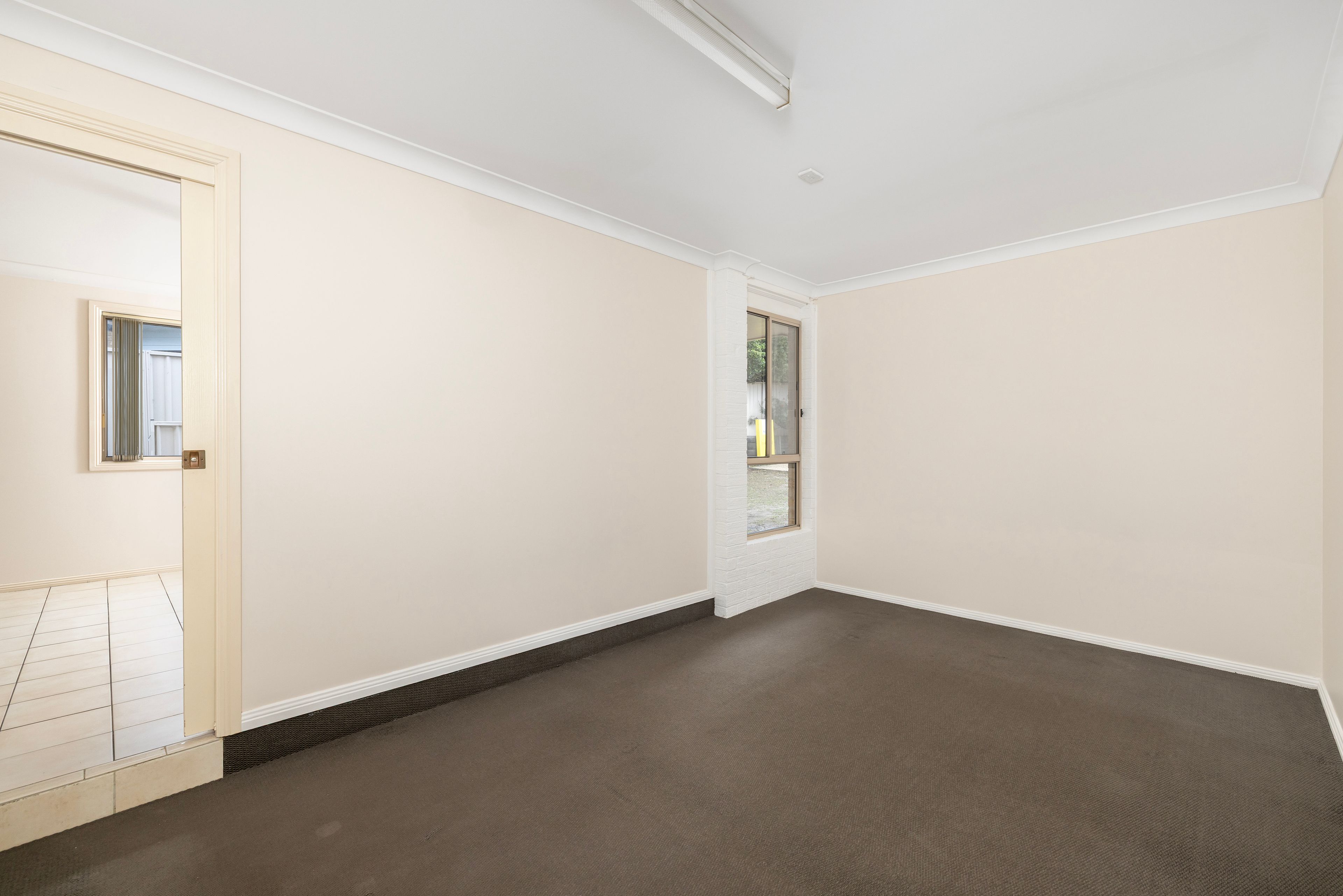 7 Bungwall Close — photo 13 of 16