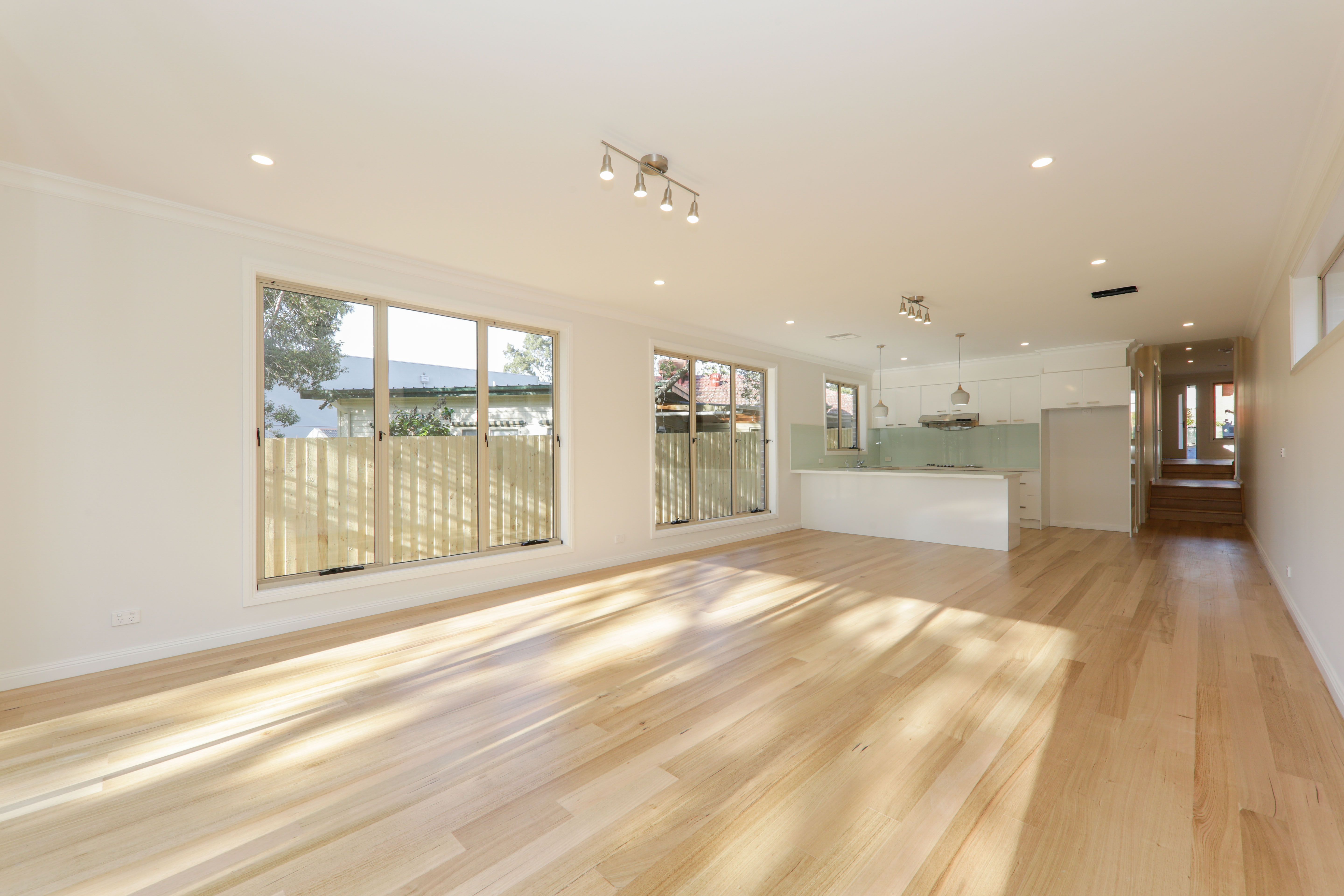21A Chandler Grove, Burwood, VIC 3125