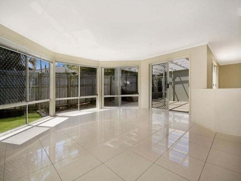 9 Calais Couirt, Kuluin, QLD 4558