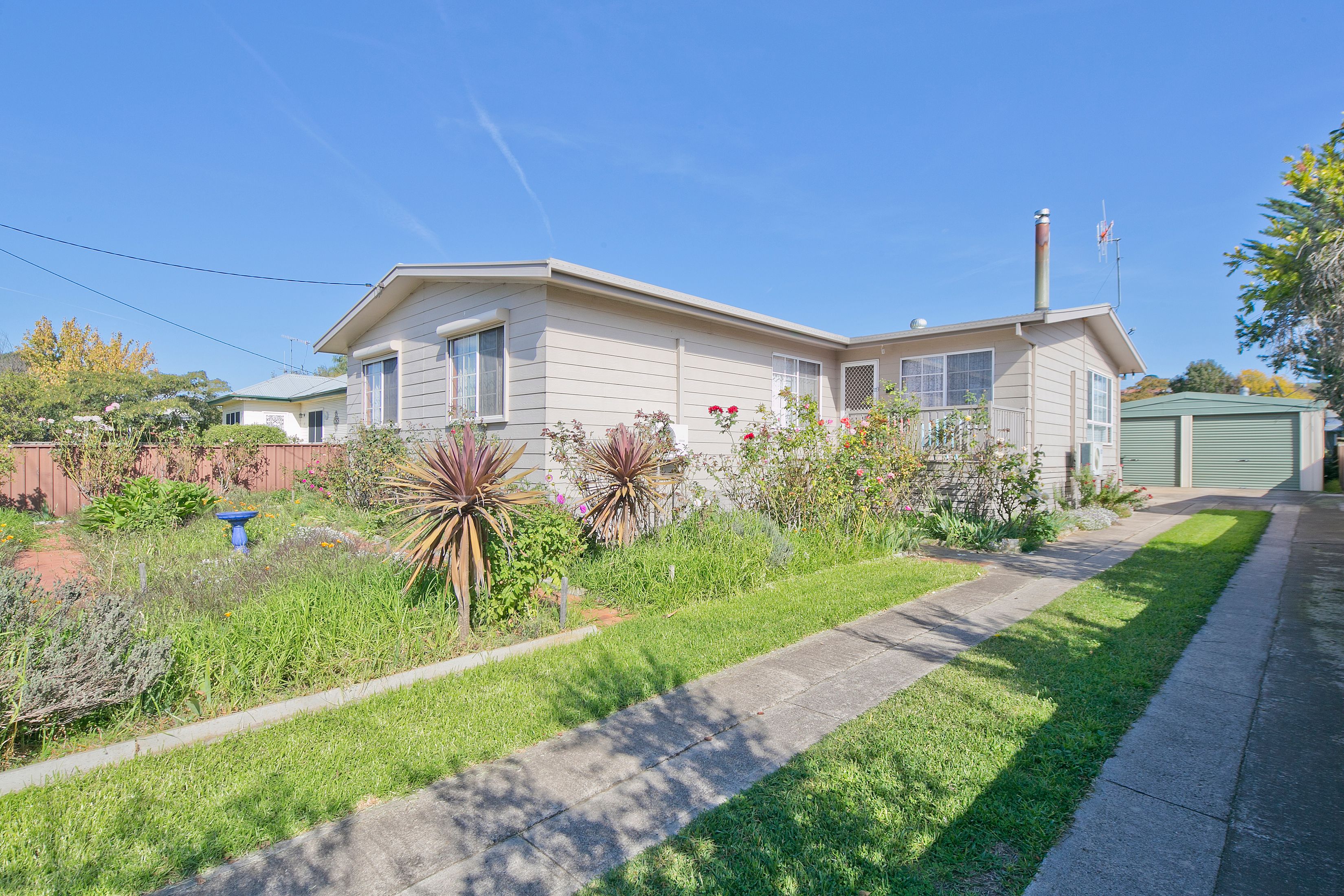 50 Braidwood Road