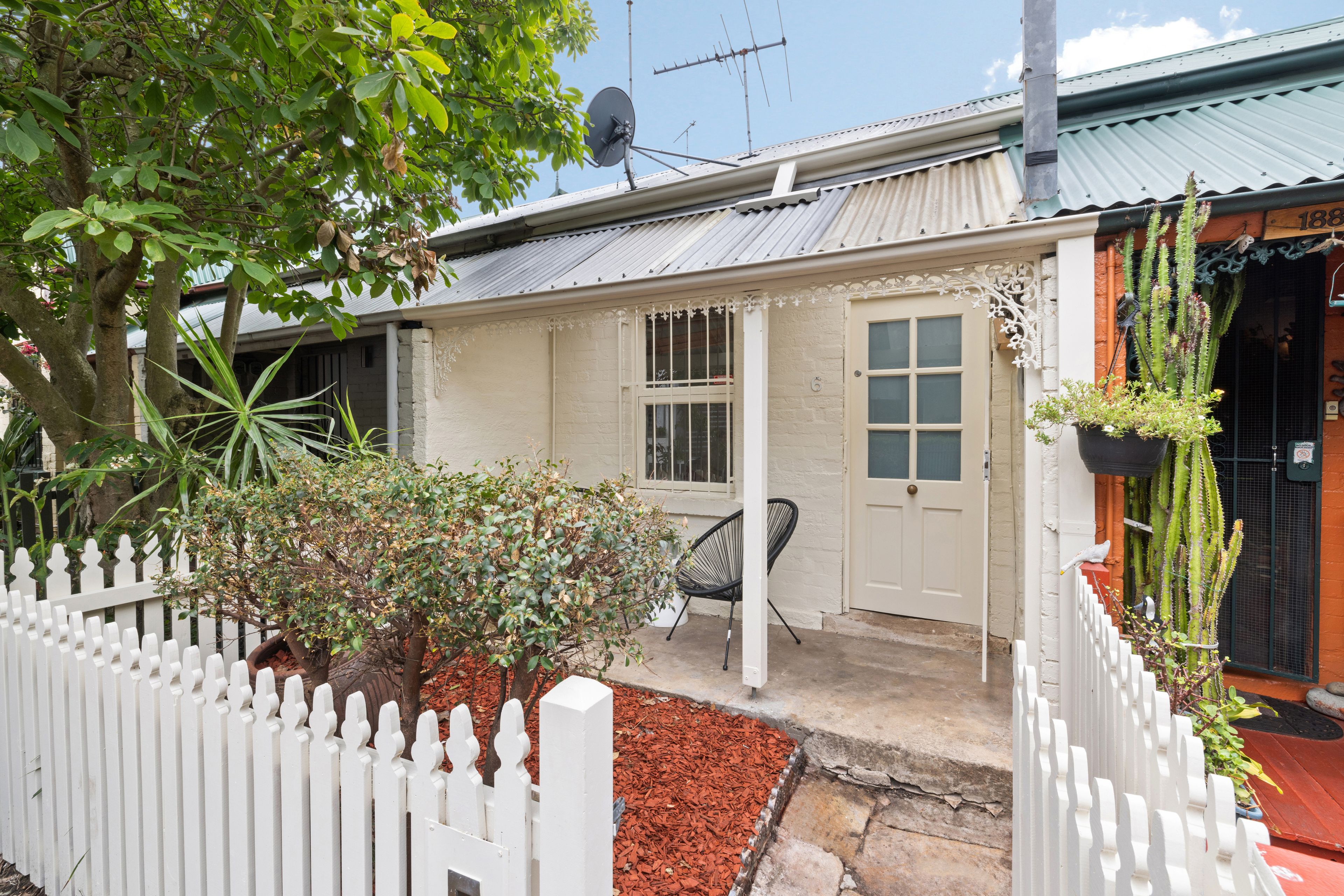 6 Flora Street, Erskineville NSW 2043