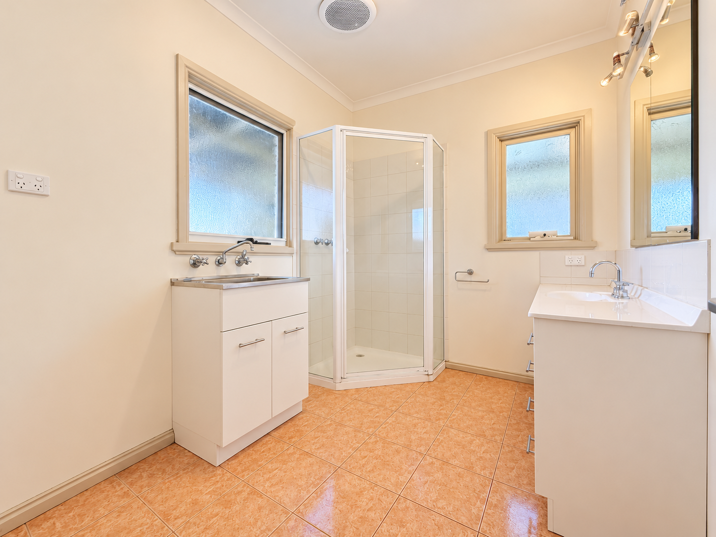 38 William Street — photo 9 of 11